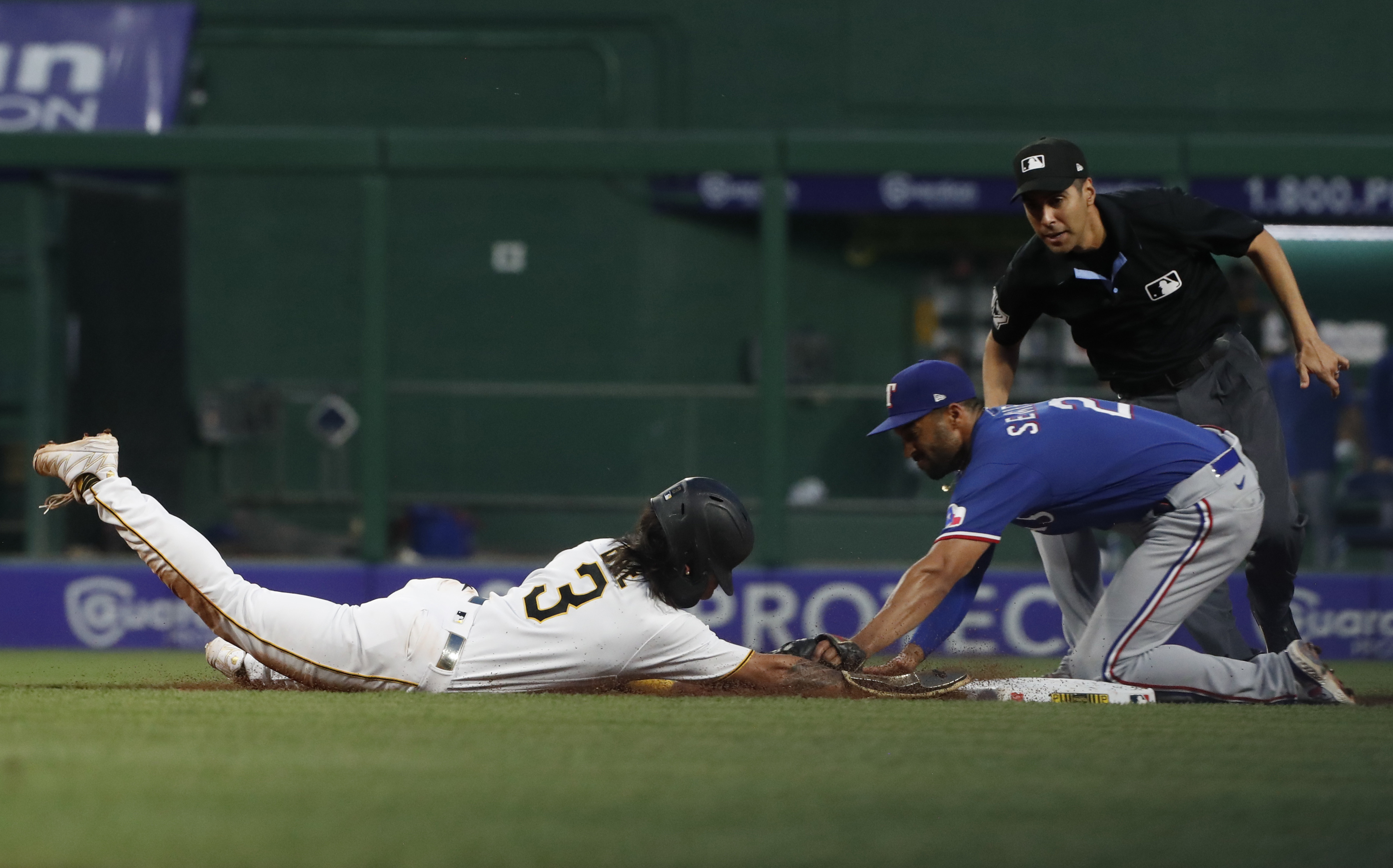 Nathan Eovaldi Tosses Complete Game As Rangers Top Pirates | Reuters