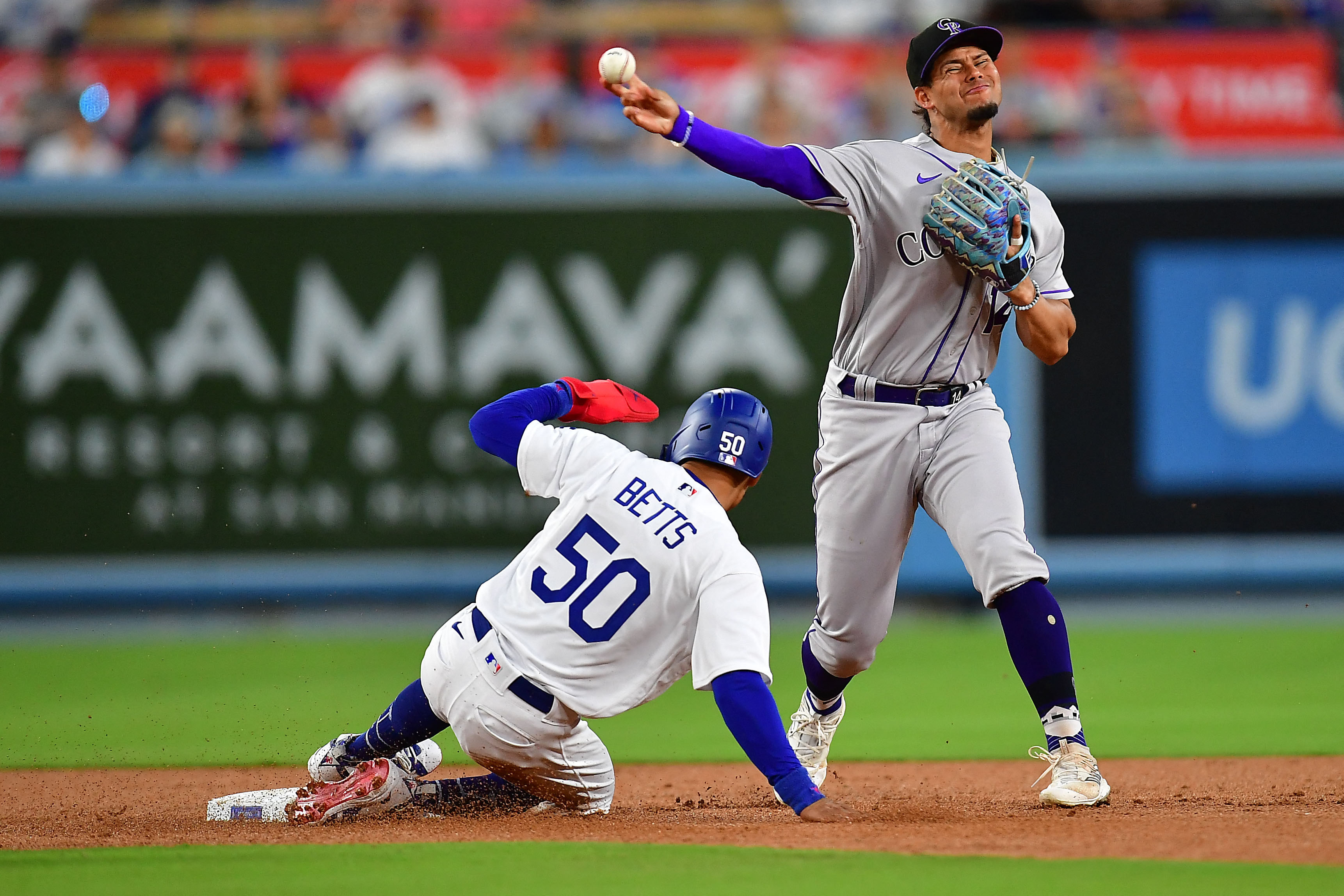 Clayton Kershaw Returns (with New Pitch?) + Los Angeles Dodgers Beat  Rockies