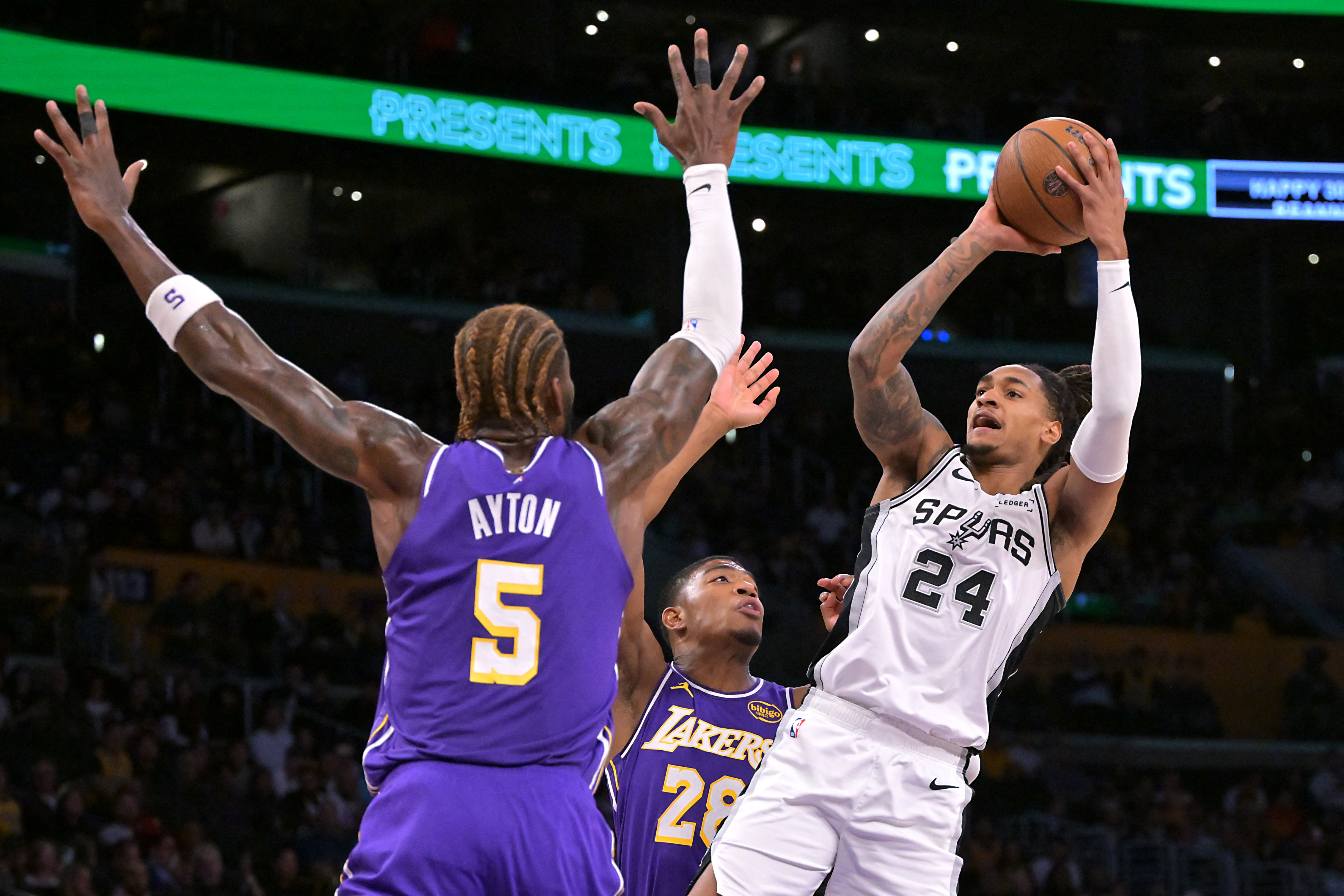 NBA＝レーカーズ、カップ戦敗退 サンダー球団新の16連勝で4強