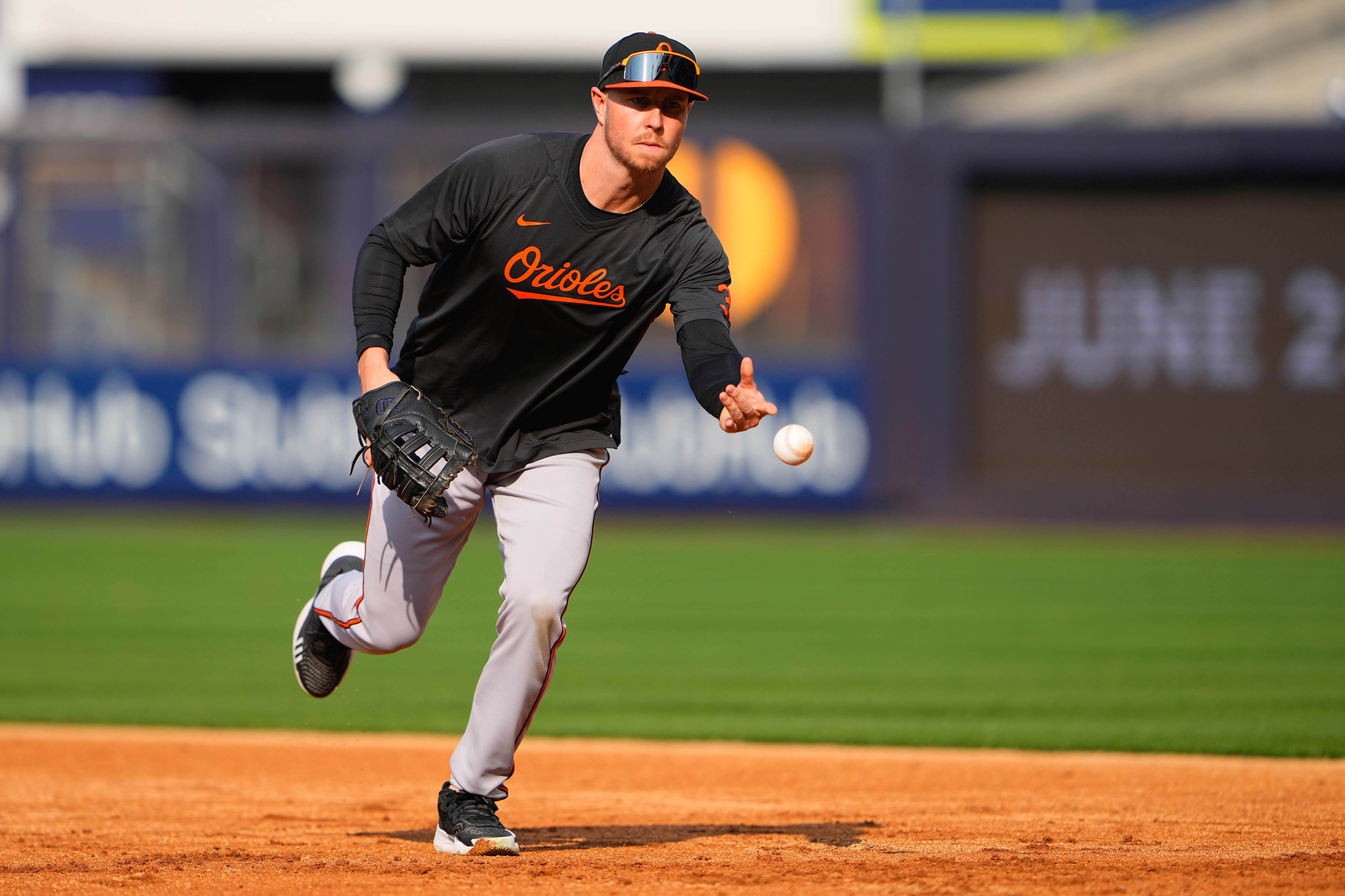 Mullins' HR completes cycle, Orioles' comeback