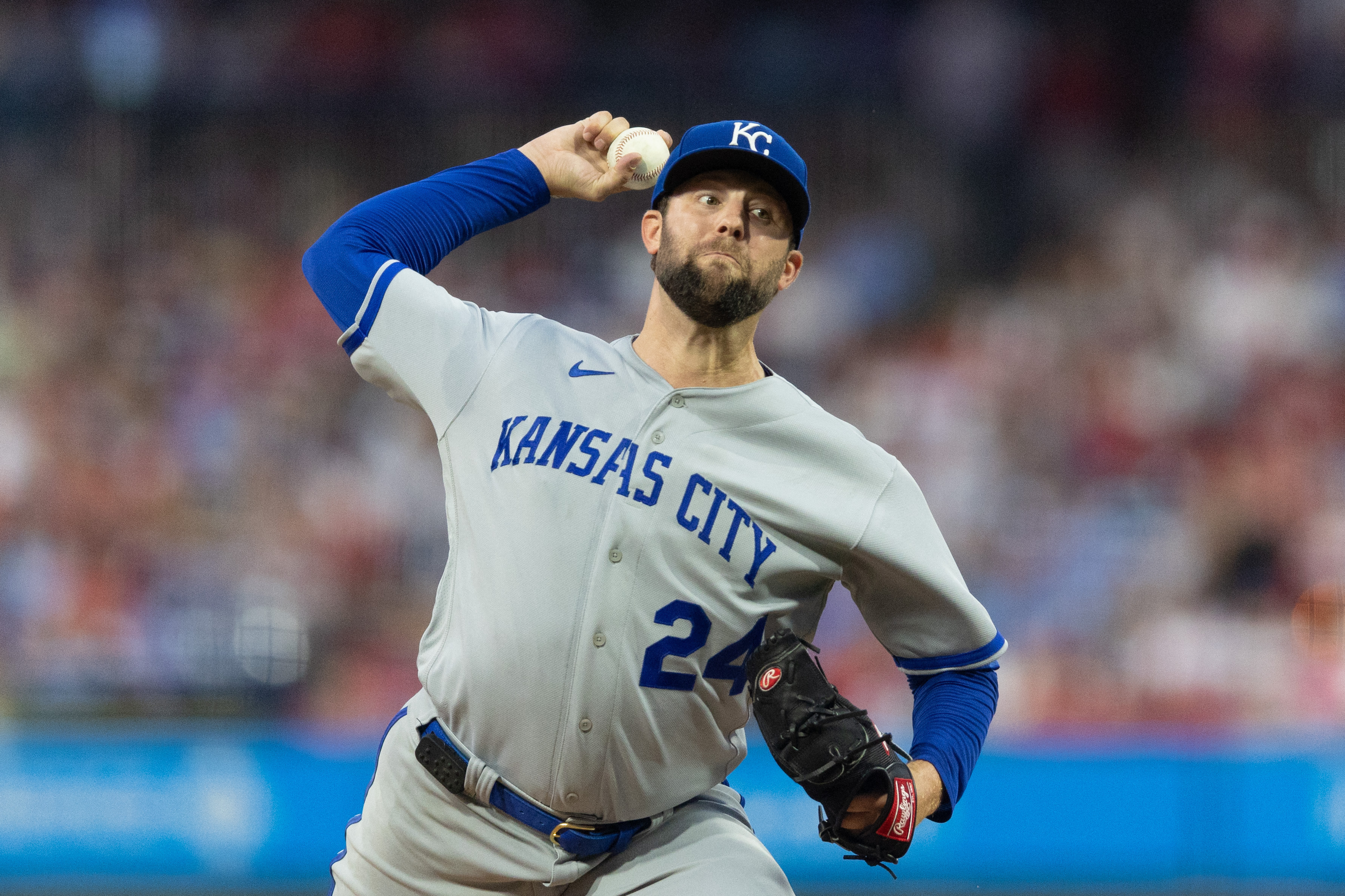 Kansas City Royals beat Philadelphia Phillies