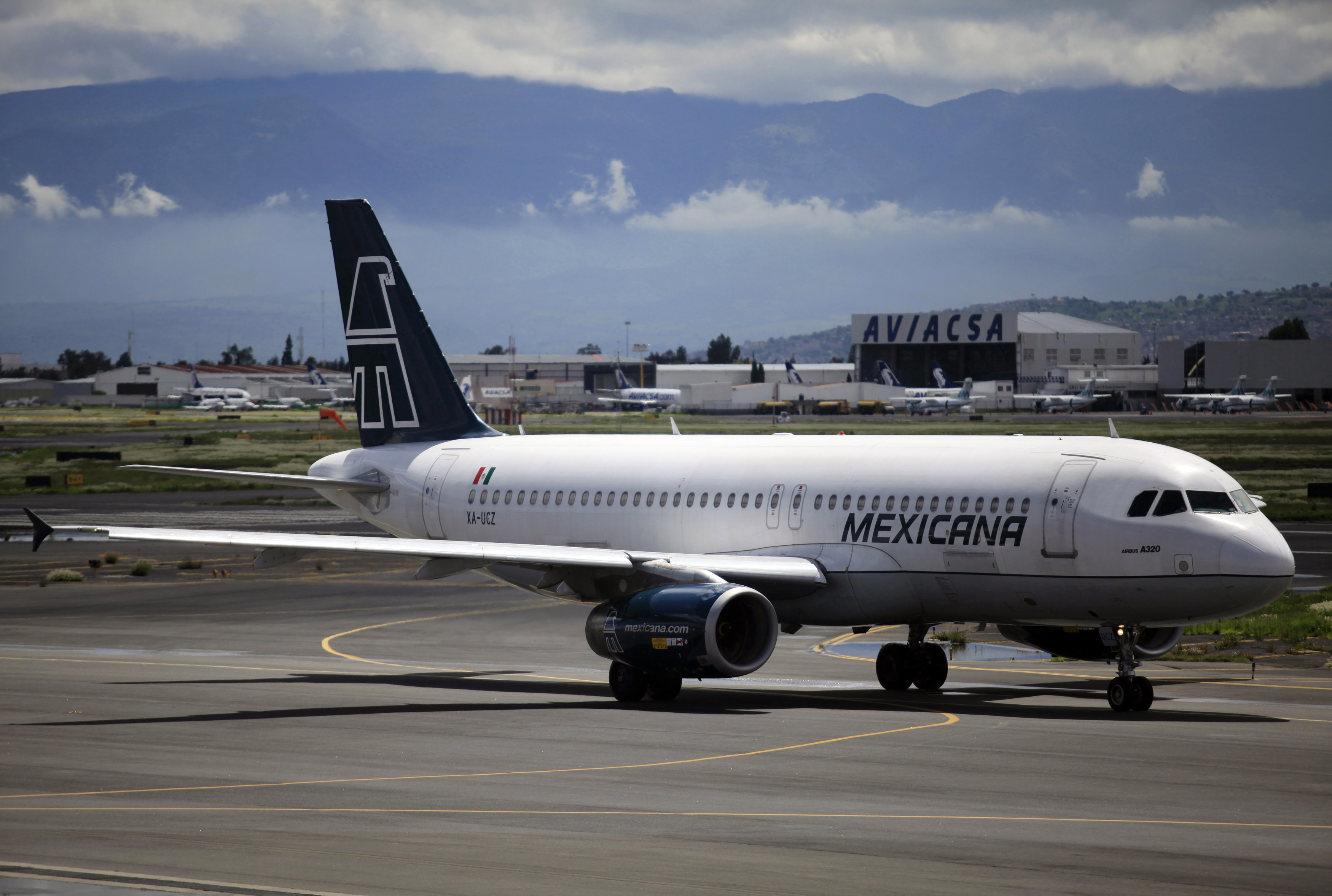 Meksika, Mexicana markasını 48 milyon dolara satın alarak askeri havayolu şirketi kurdu