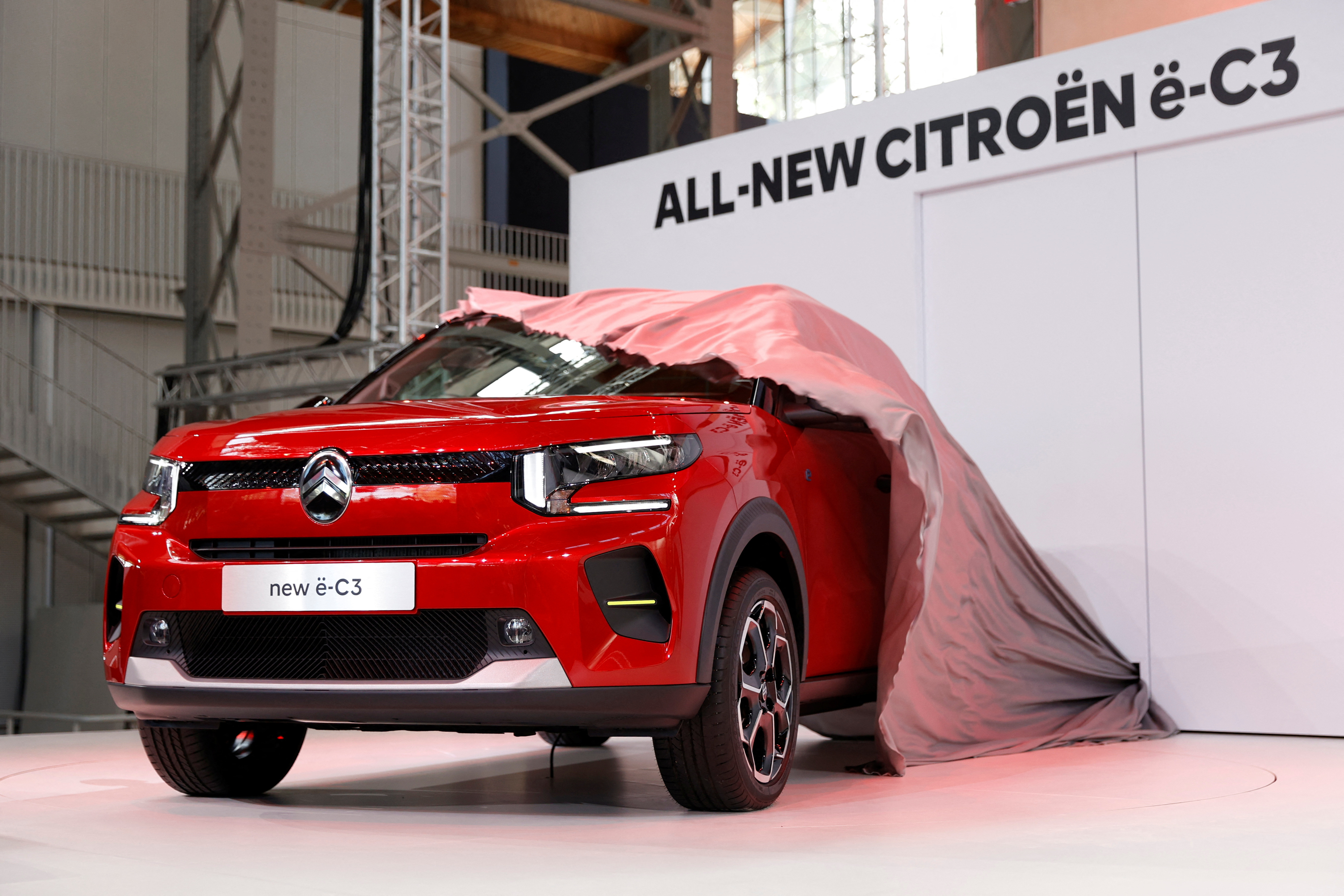 Citroen targets low-cost Chinese EVs with electric C3 for 23,300 euros