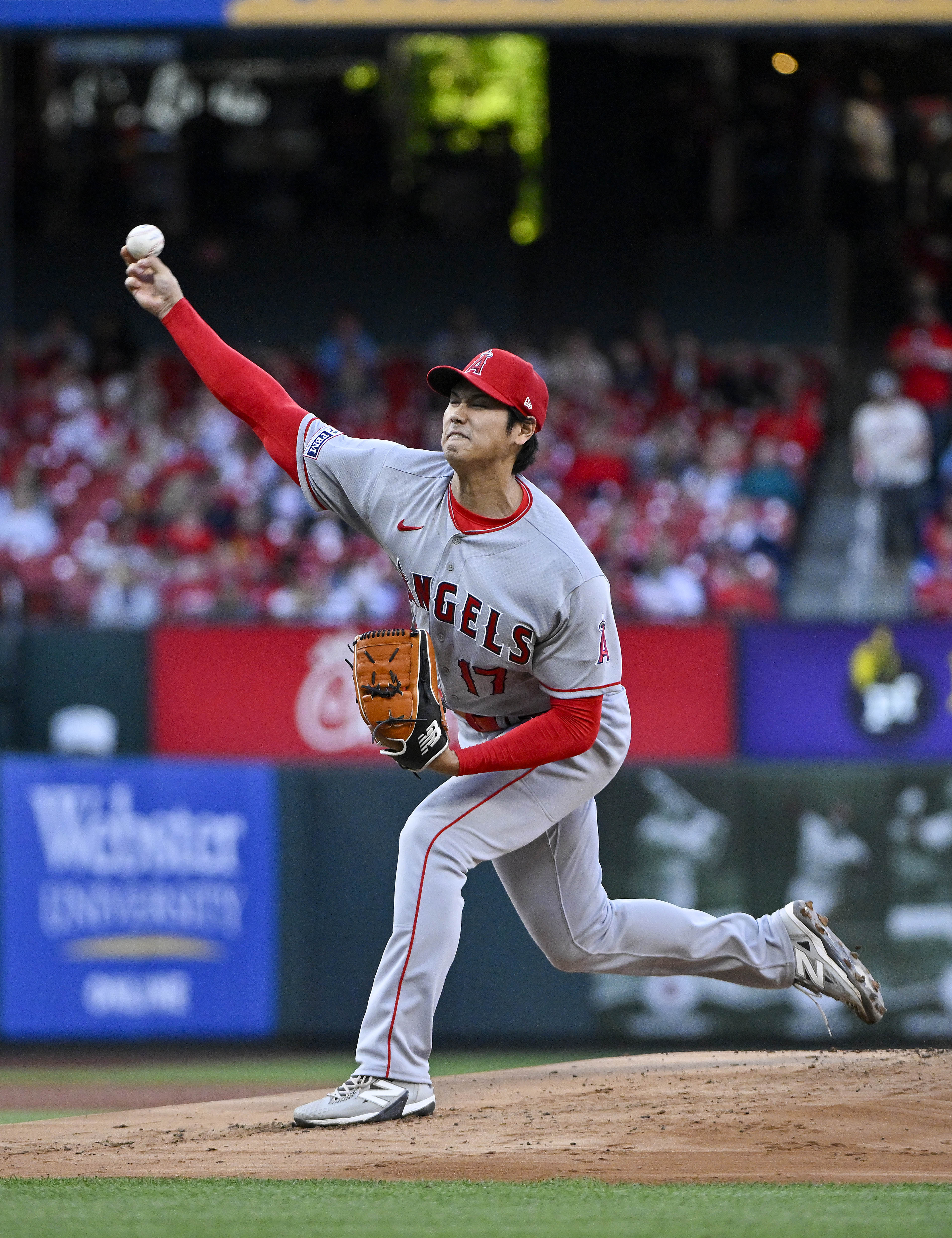 Late-inning heroics lift Angels over Cardinals
