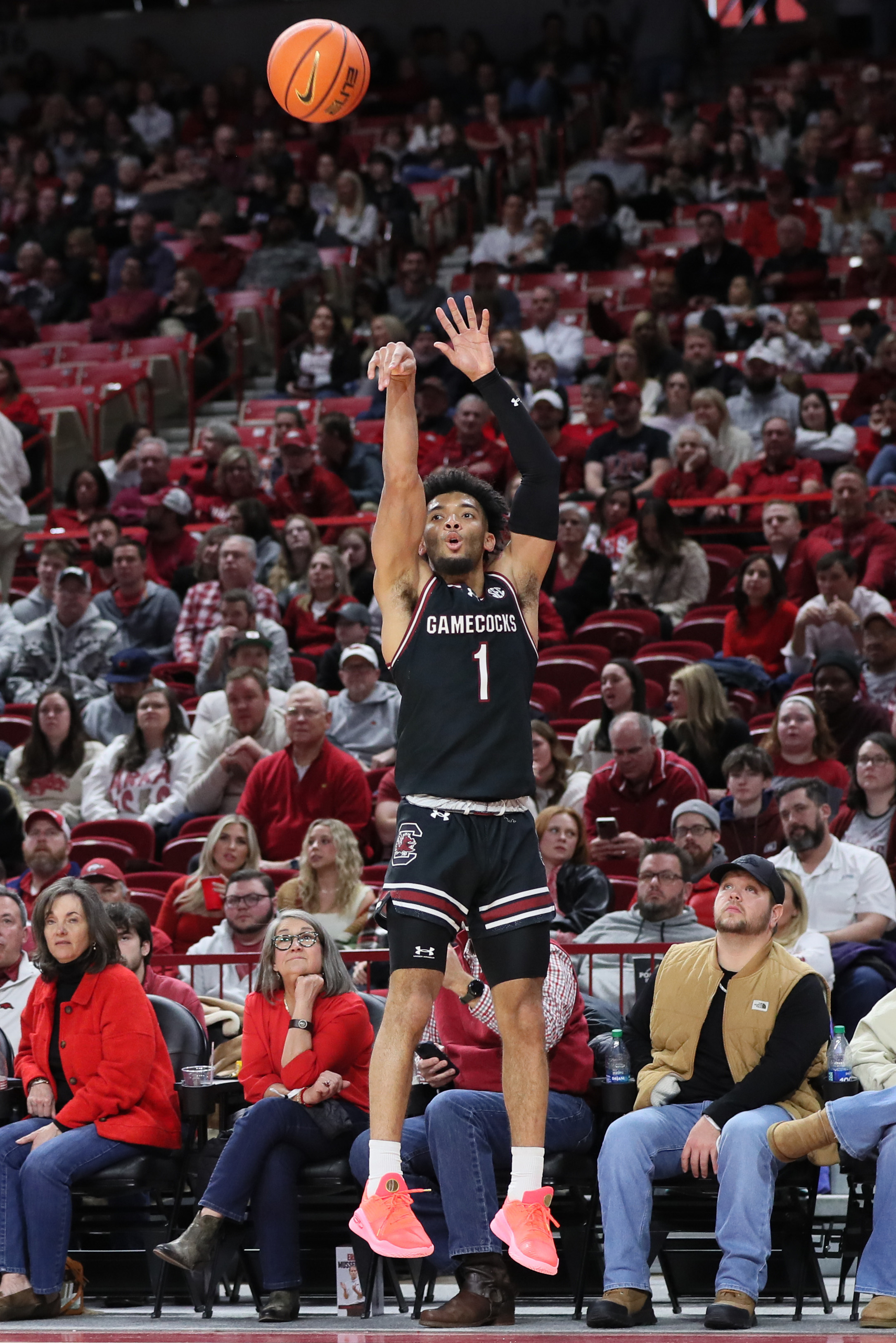 B.J. Mack's 18 Points Help To Lead South Carolina Over Arkansas | Reuters