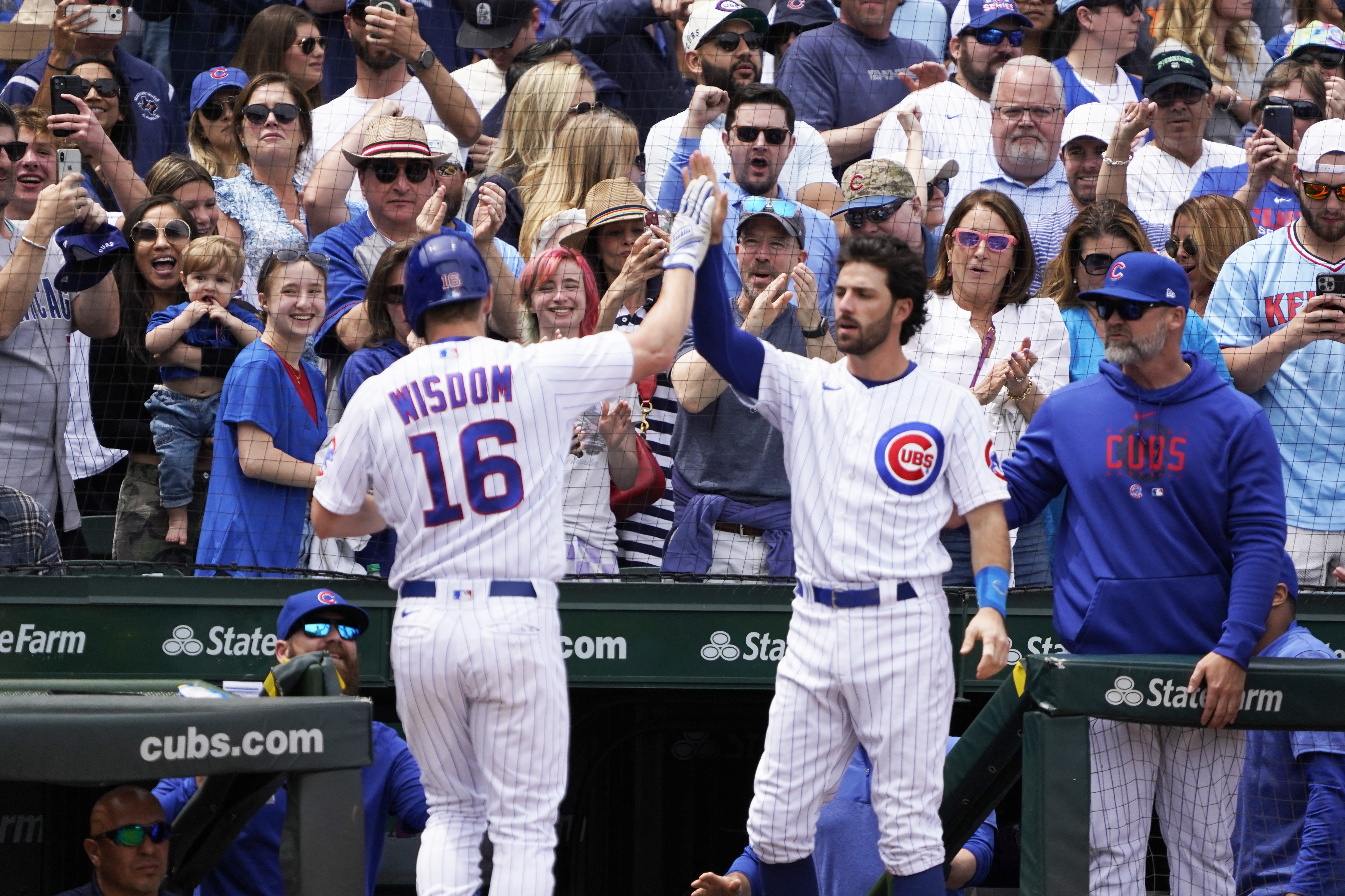 Photos: Cubs 16, Reds 6