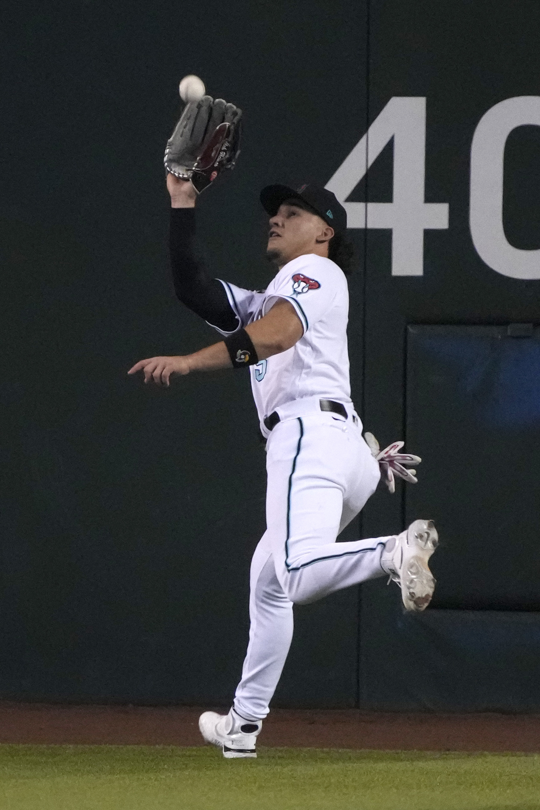 Corbin Burnes, Brewers stuff Diamondbacks Reuters