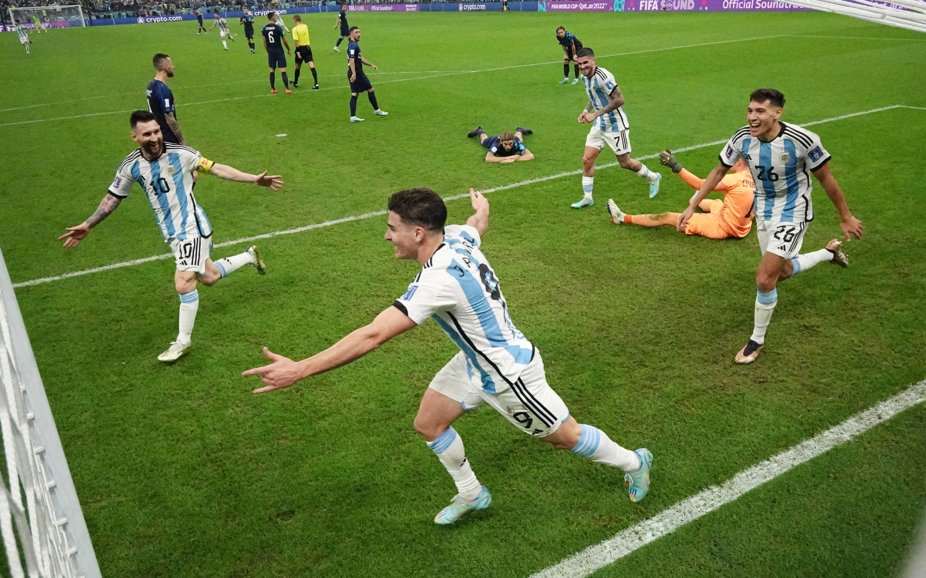 World Cup 2022: Penalties decide Argentina and Croatia's semi-final clash