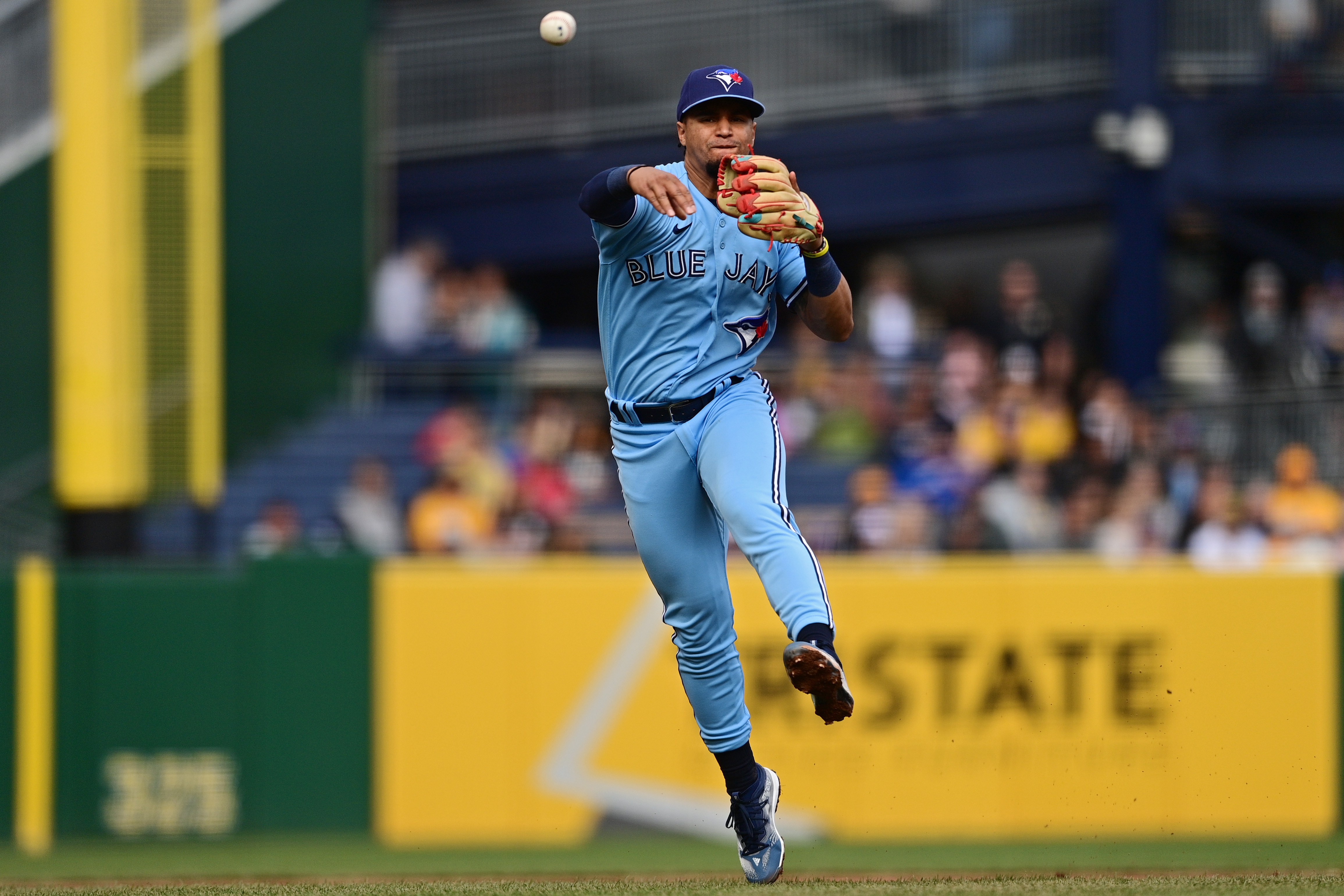 Whit Merrifield, Yusei Kikuchi co-star as Blue Jays' sweep Pirates