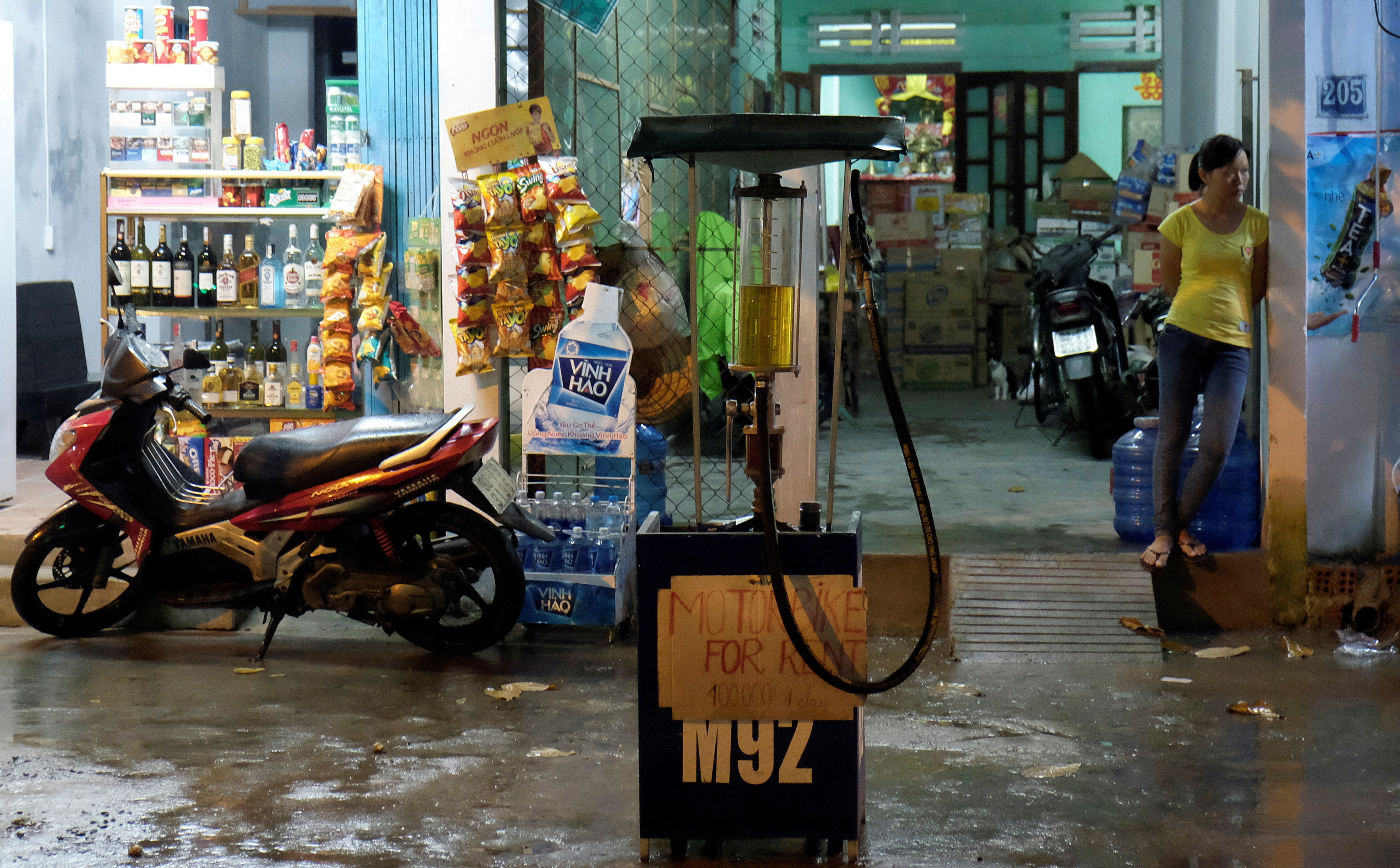 A gasoline station in the ancient city of Hoi An, Quang Nam province