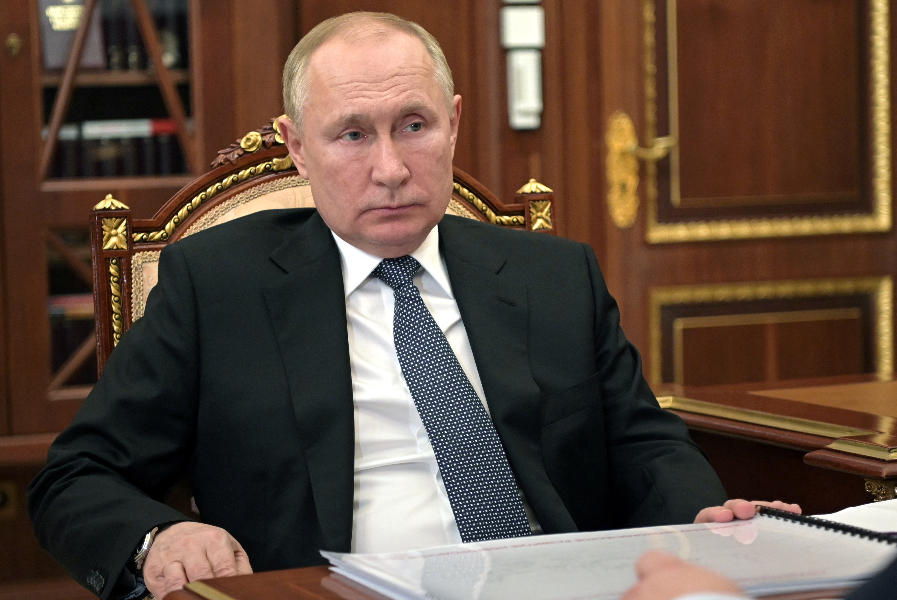 Putin quiere que los países «antipáticos» paguen el gas ruso en rublos