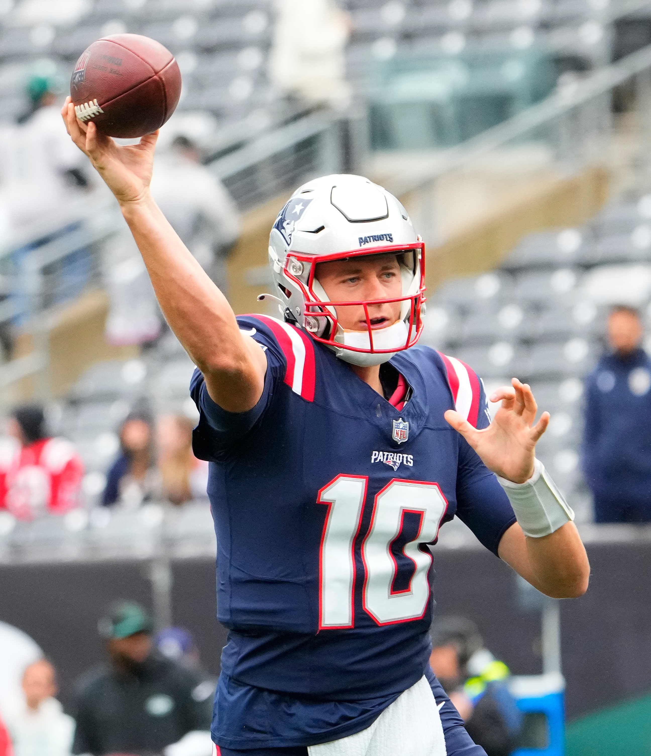 Patriots escape with 15th straight win over Jets - National