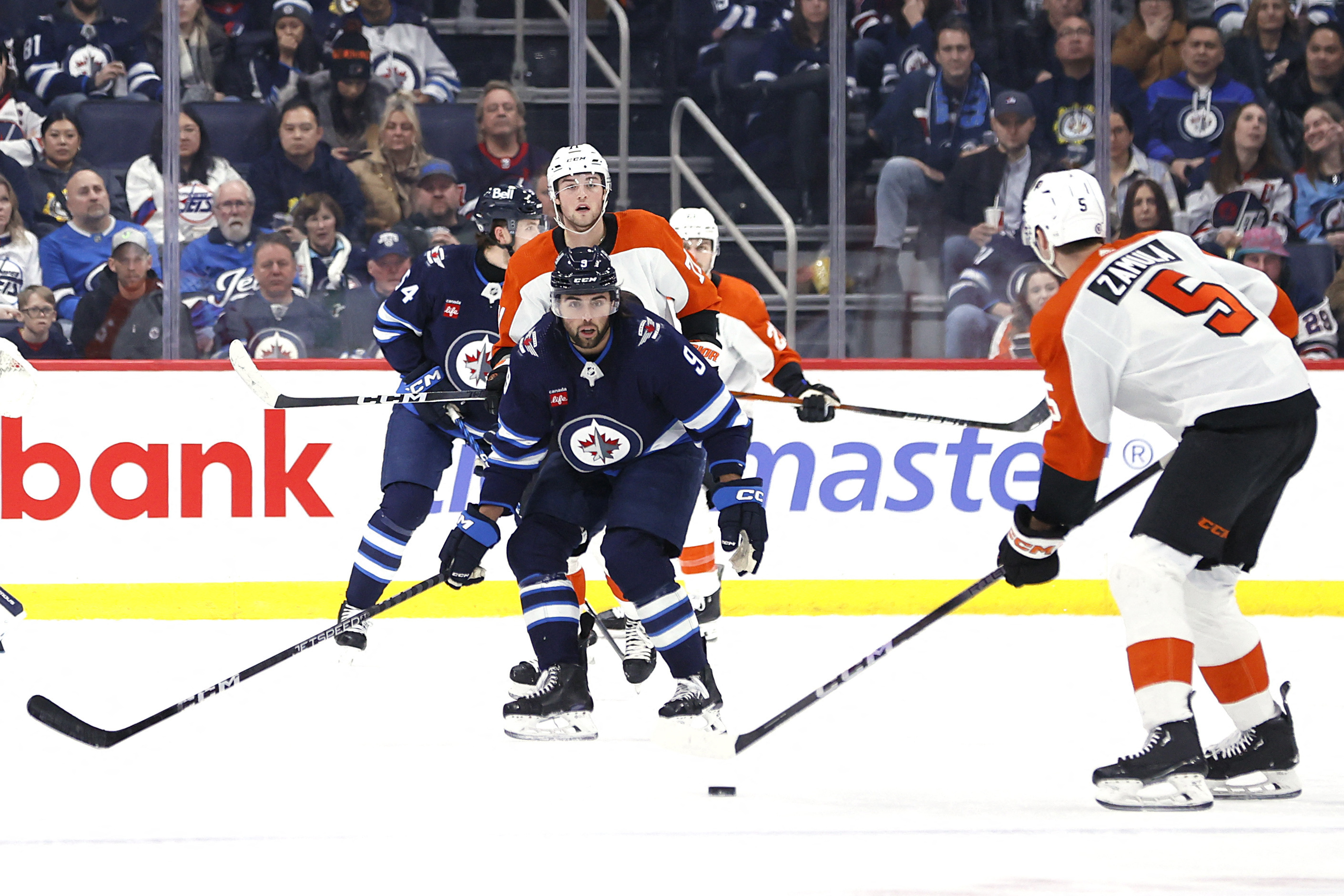 Flyers end Jets' franchiserecord 8game win streak Reuters