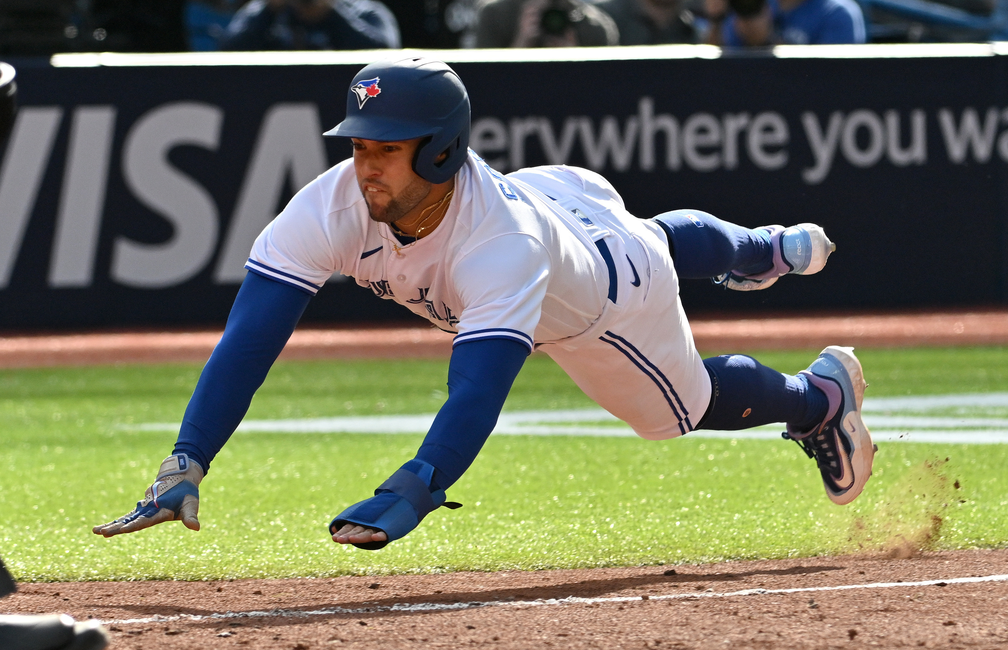 Bo Bichette, Blue Jays surge past Braves