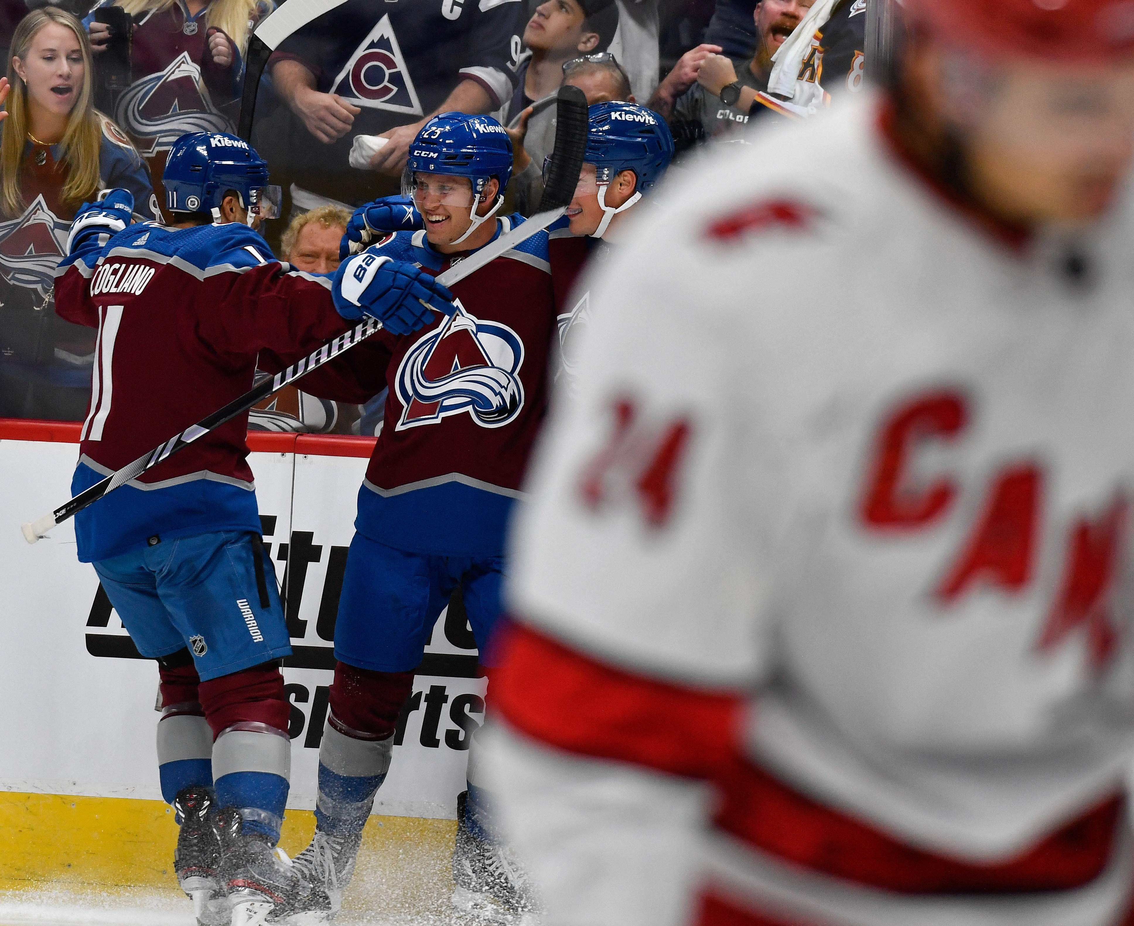 Avalanche score five in second period to hold off Hurricanes