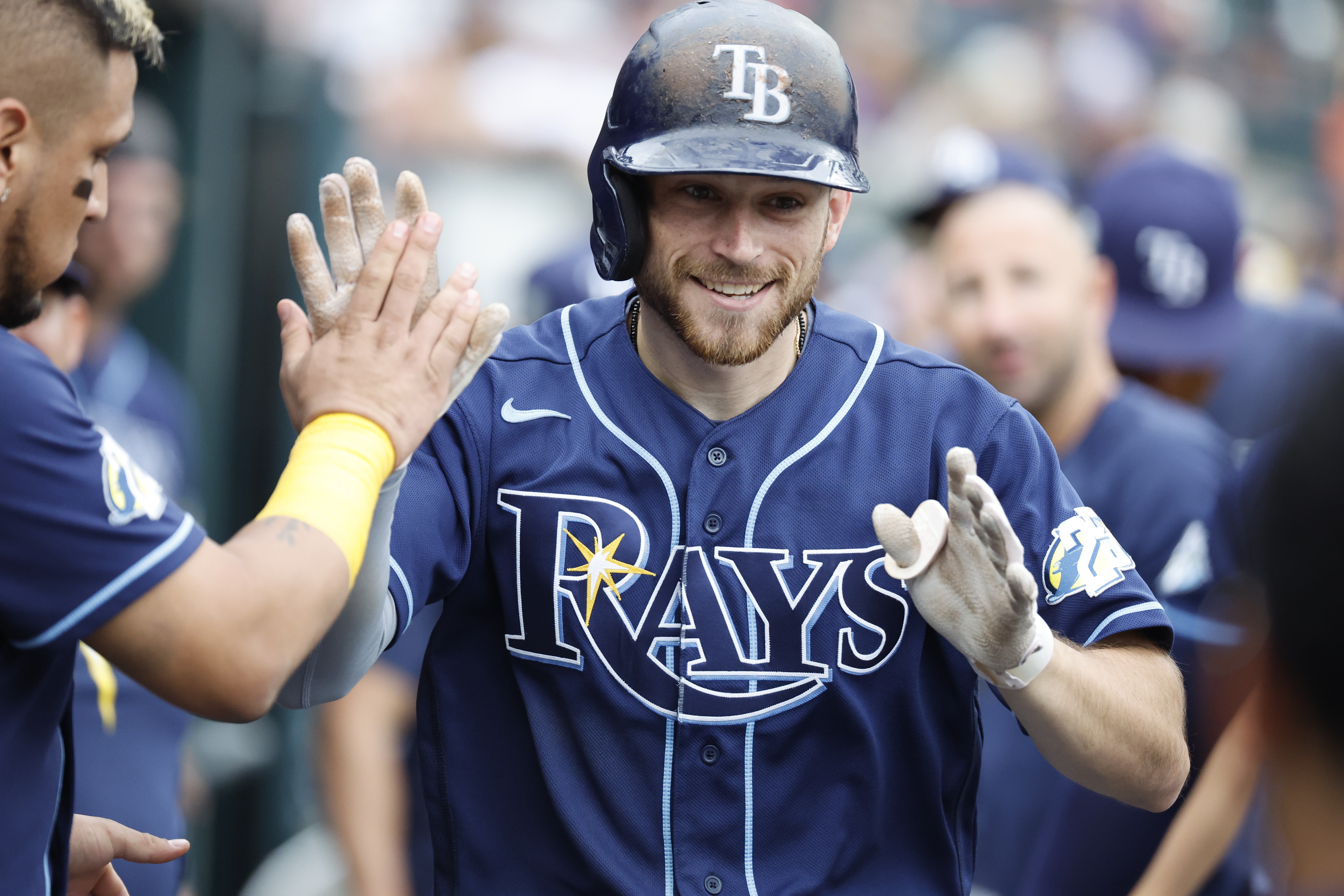 Rays use early offense to outlast Tigers 10-6