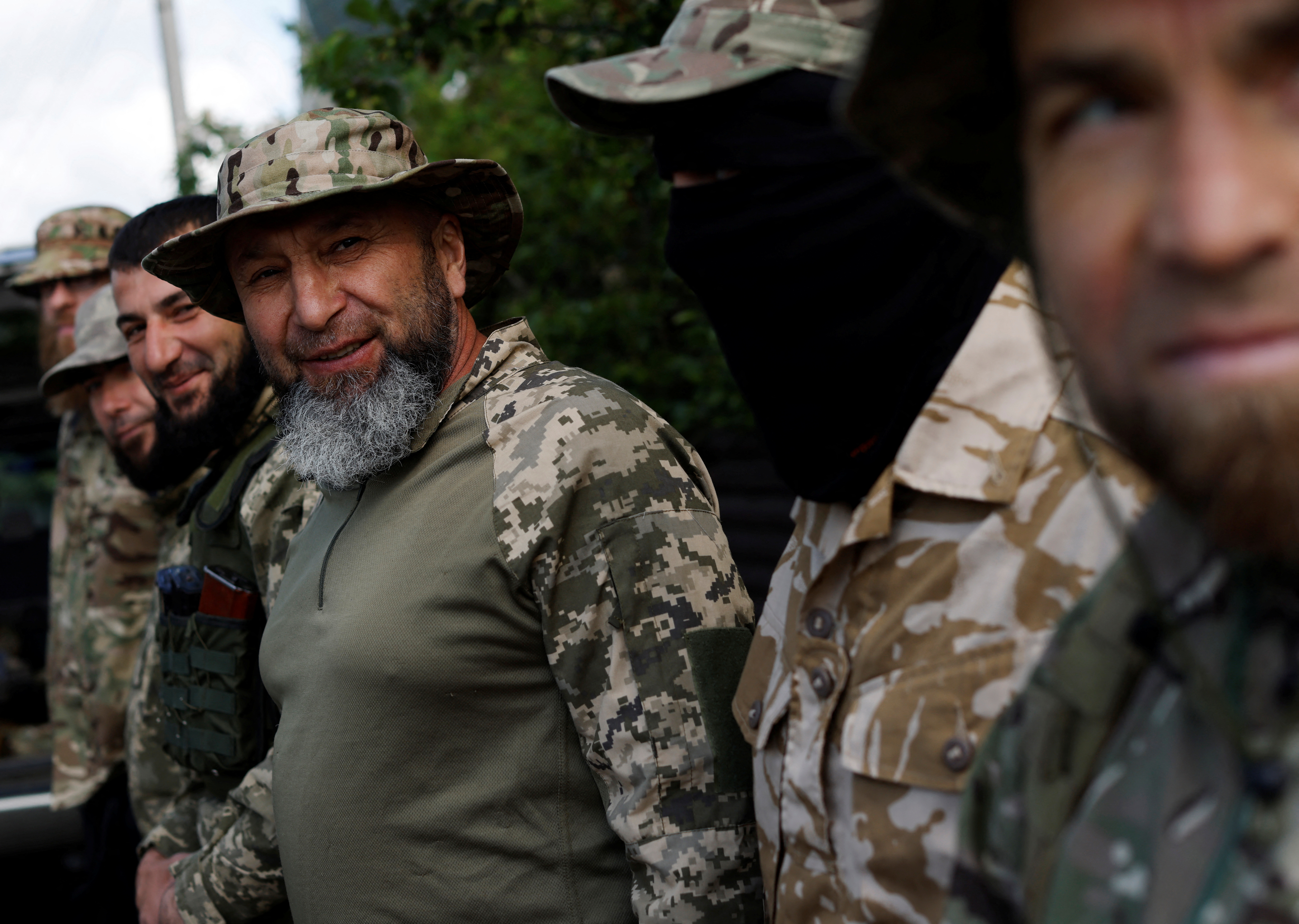 Ukraine's Muslim Crimea battalion yearns for lost homeland | Reuters