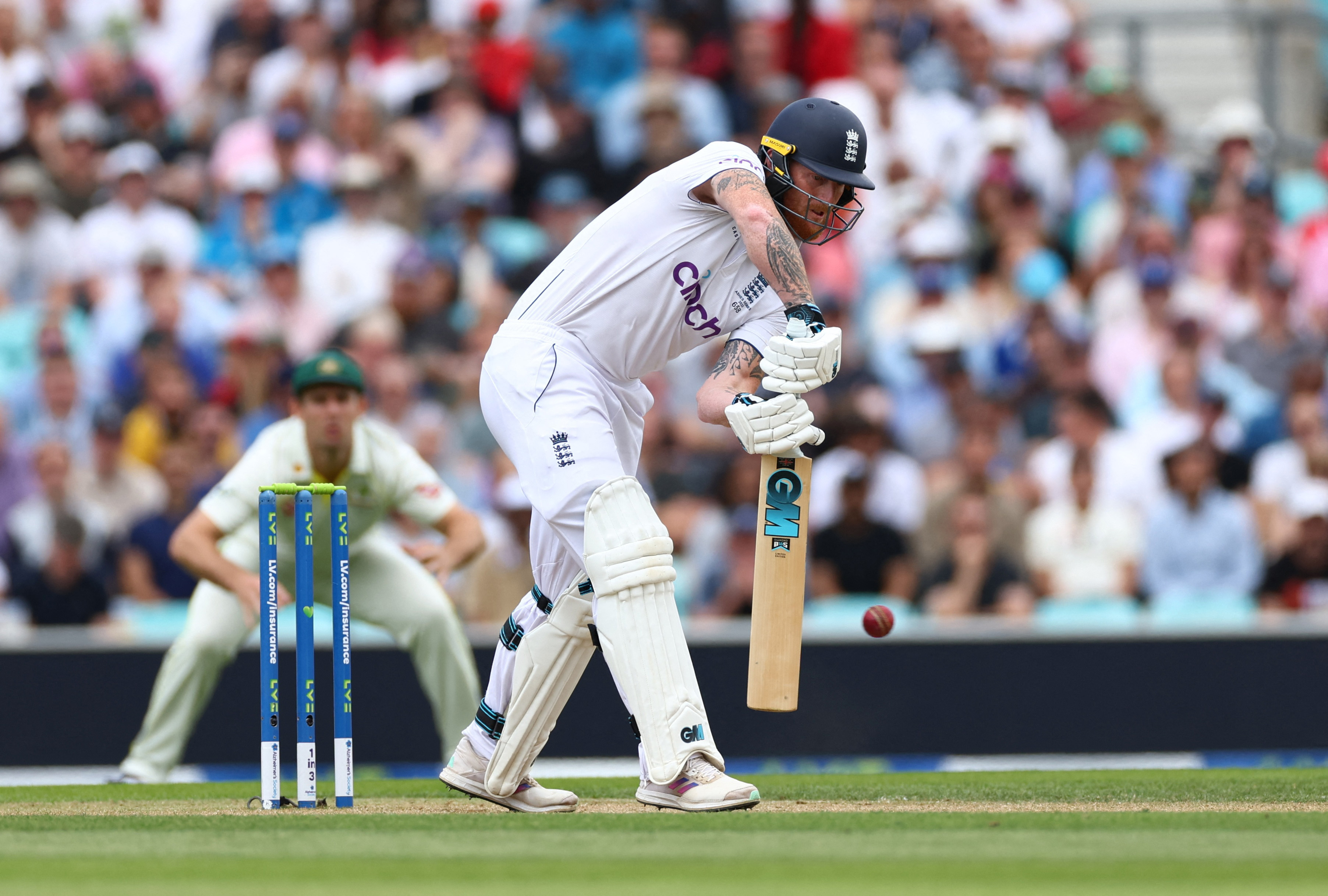 Root, Bairstow, Crawley give England big lead over Australia | Reuters