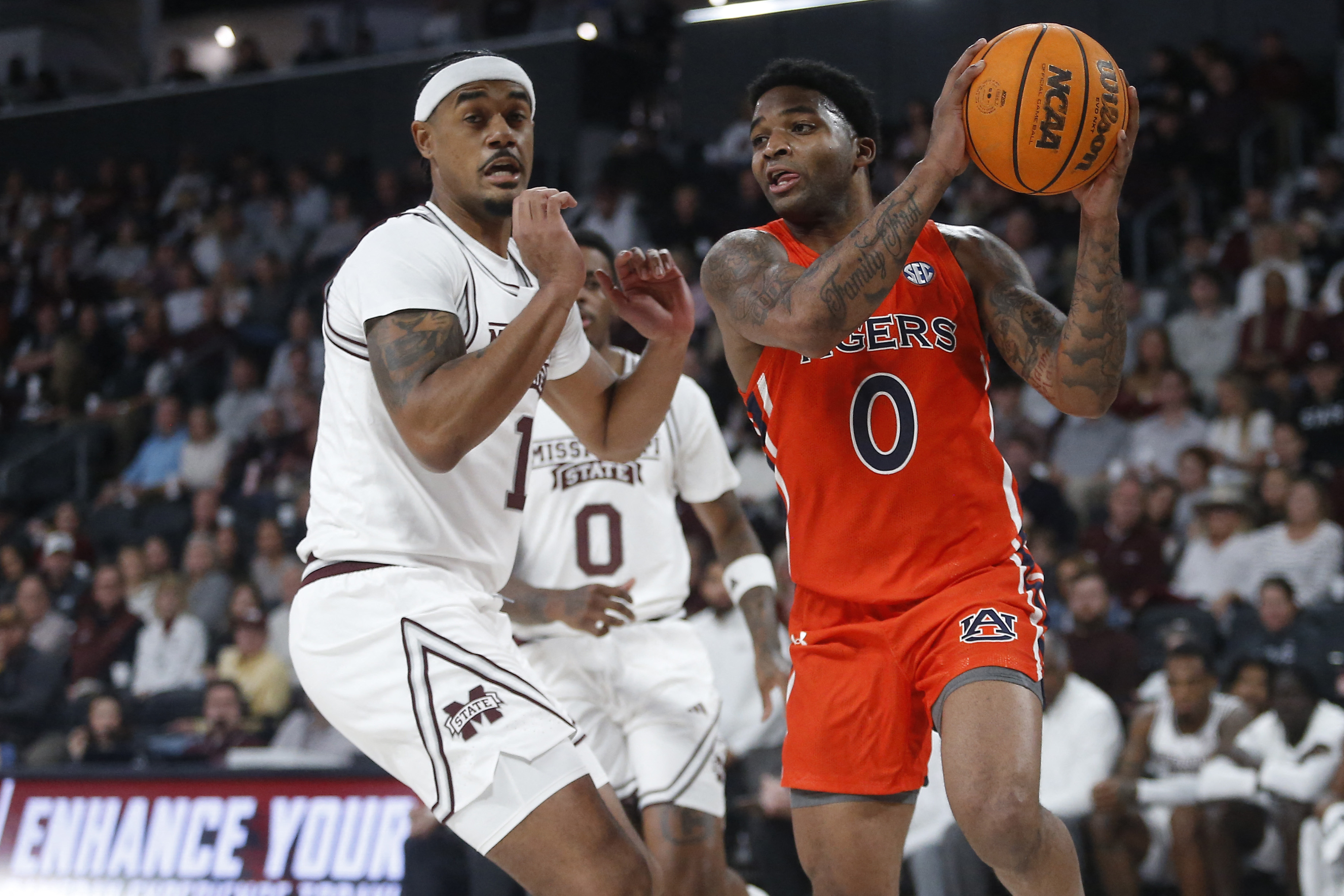 Josh Hubbard Helps Mississippi State Upset No. 8 Auburn | Reuters