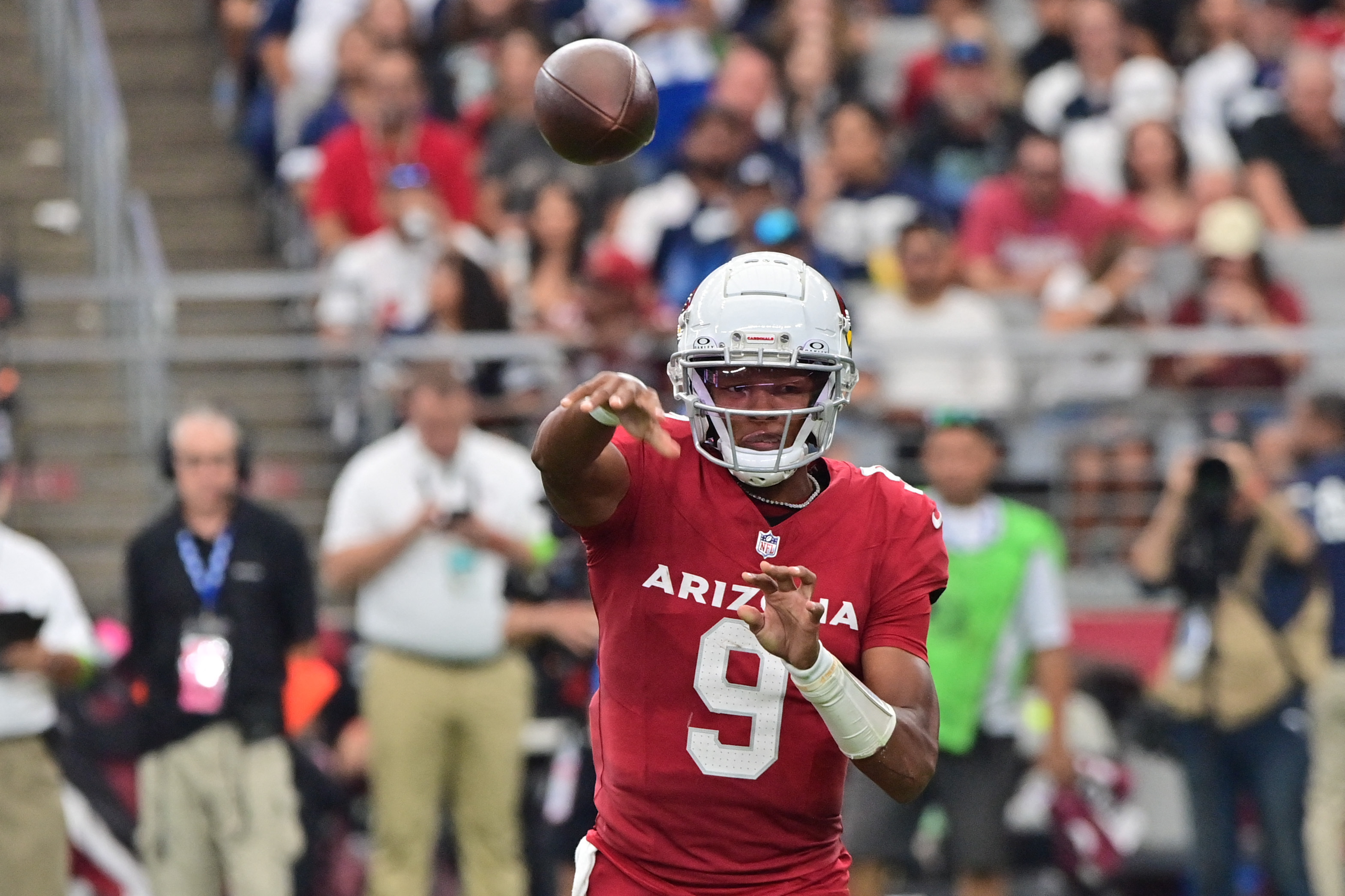 Cardinals post impressive victory over Cowboys | Reuters