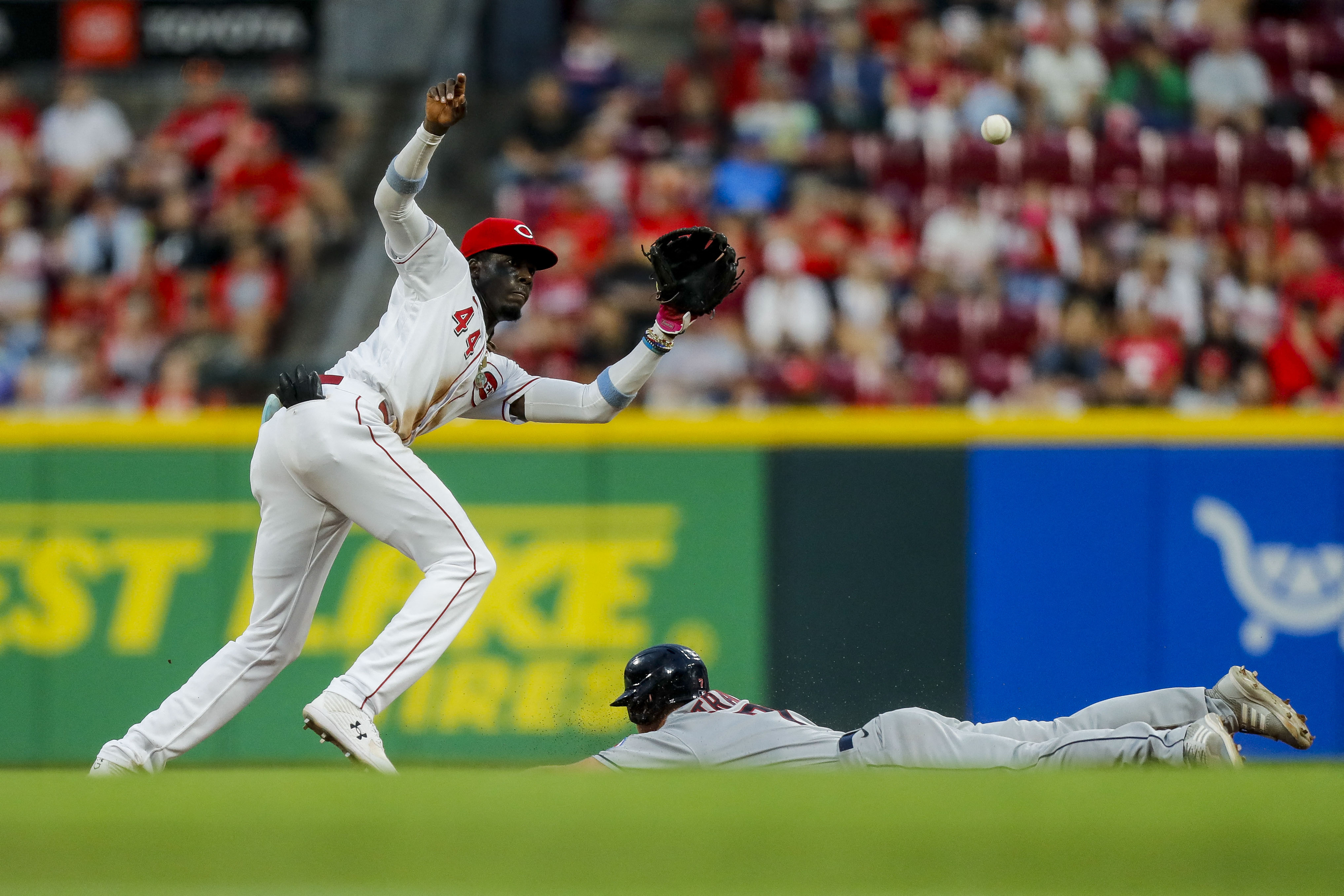 Logan Allen, Kole Calhoun lead Guardians in win over Cincinnati Reds