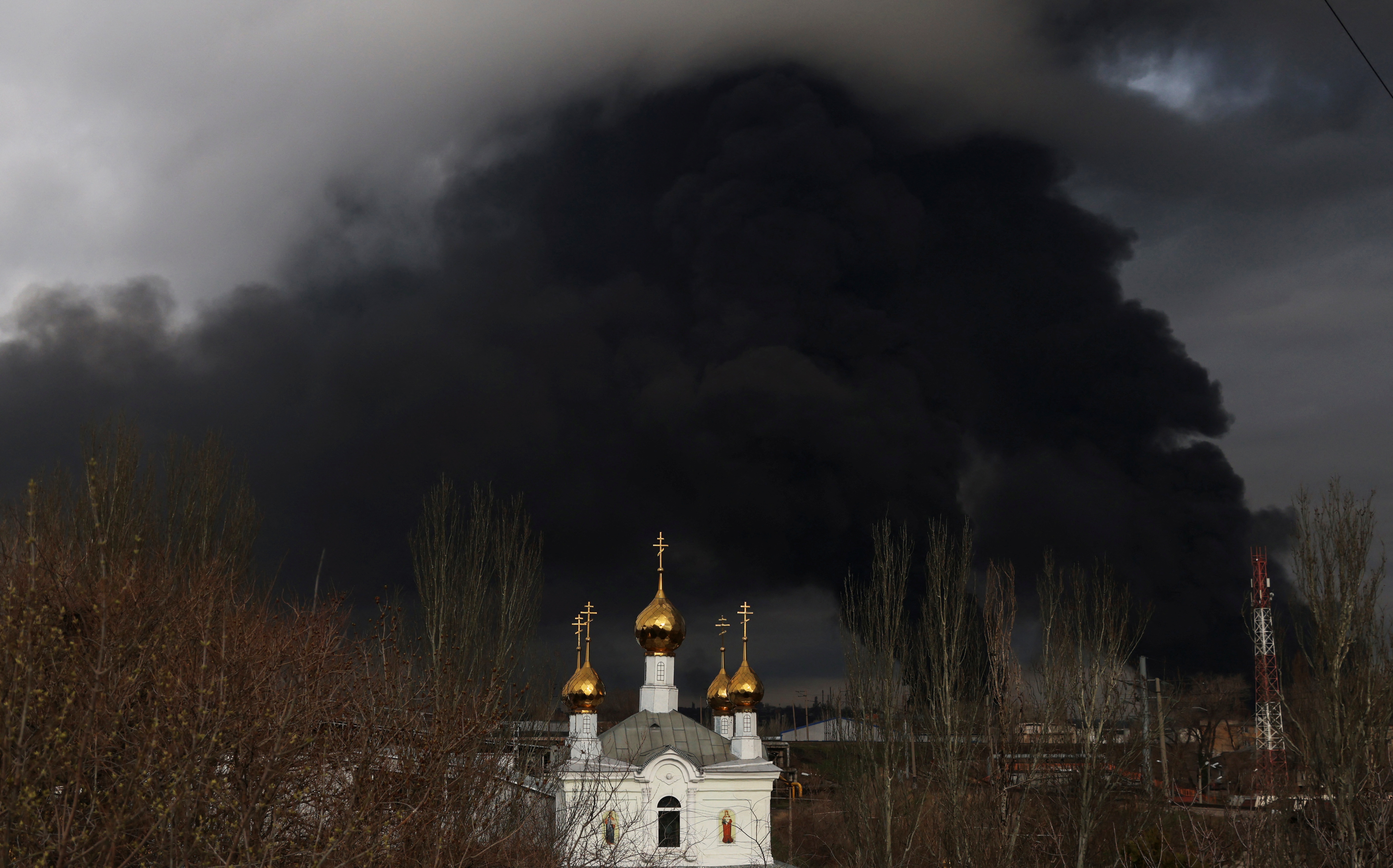 Missiles hit Ukrainian refinery, 'critical infrastructure' near Odesa port