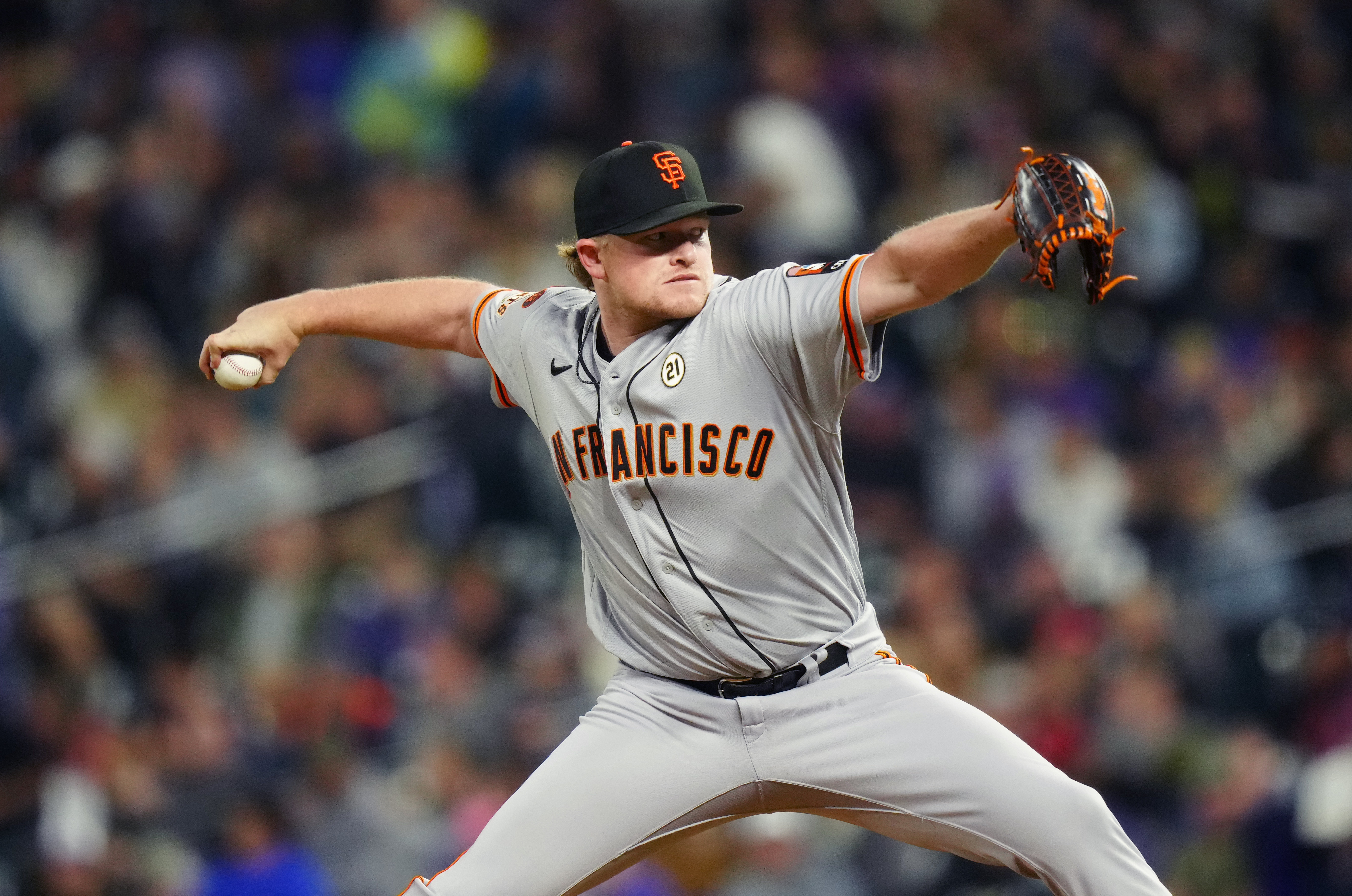 Giants flirt with no-hitter before falling to Rockies 3-2