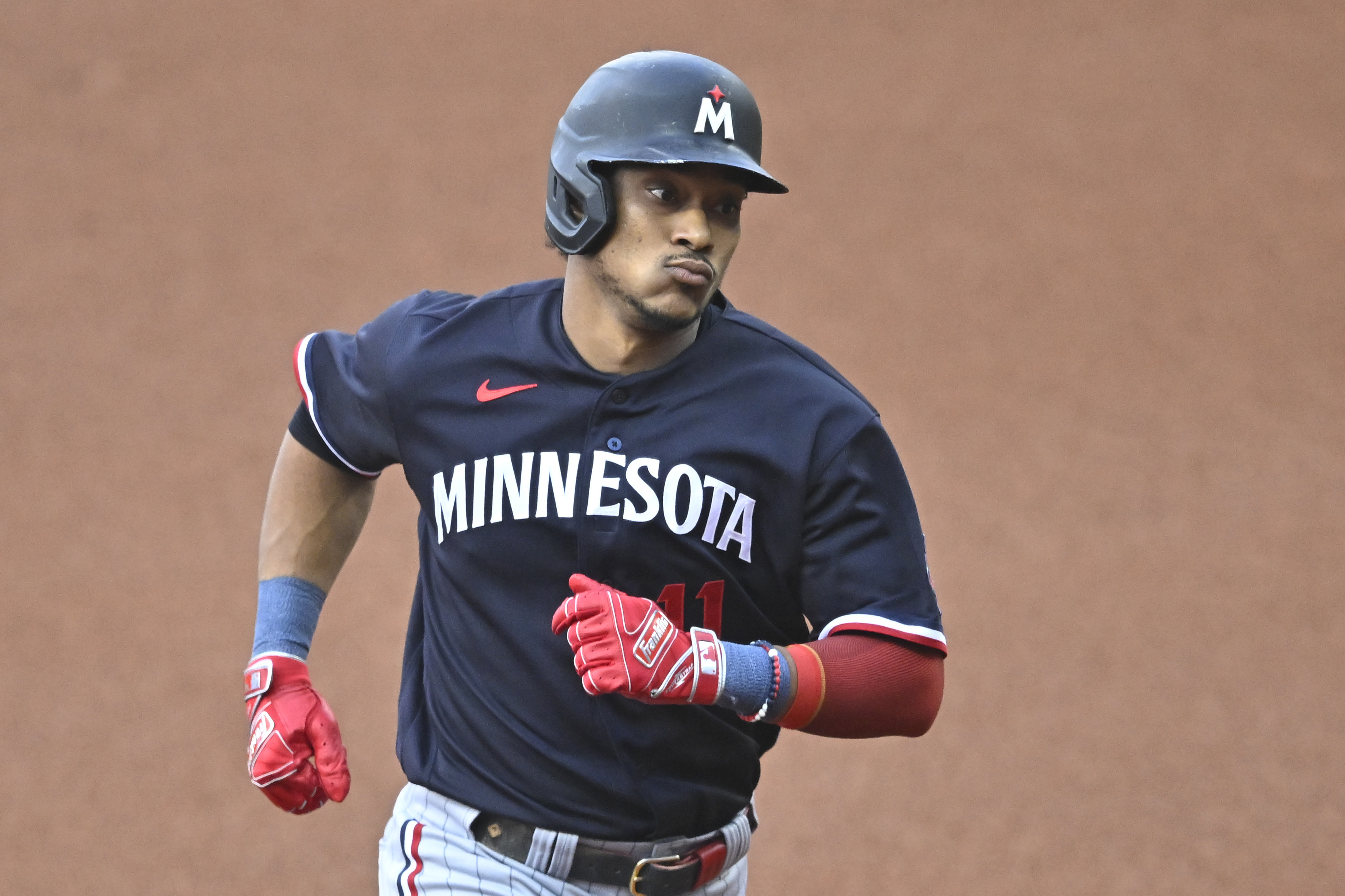 Royce Lewis hits his 2nd slam in 2 days; Twins top the Guardians