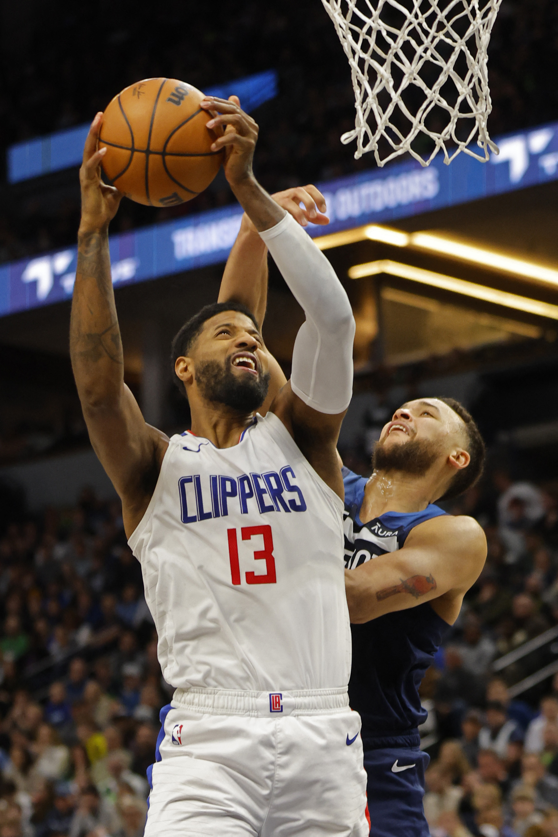 Anthony Edwards' 3rd-quarter burst fuels Wolves past Clippers | Reuters