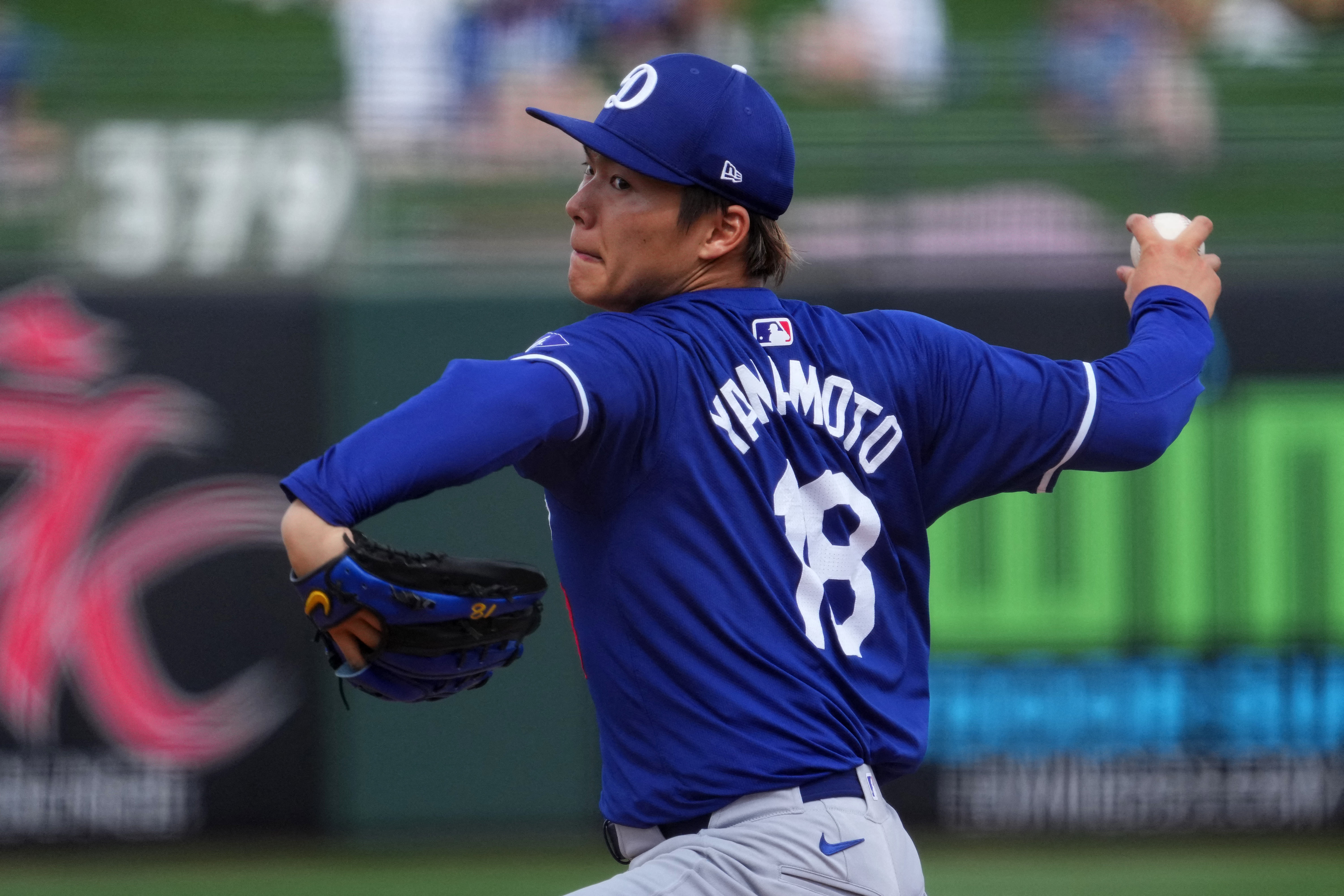 Spring training roundup: Dodgers fall in Yoshinobu Yamamoto's debut