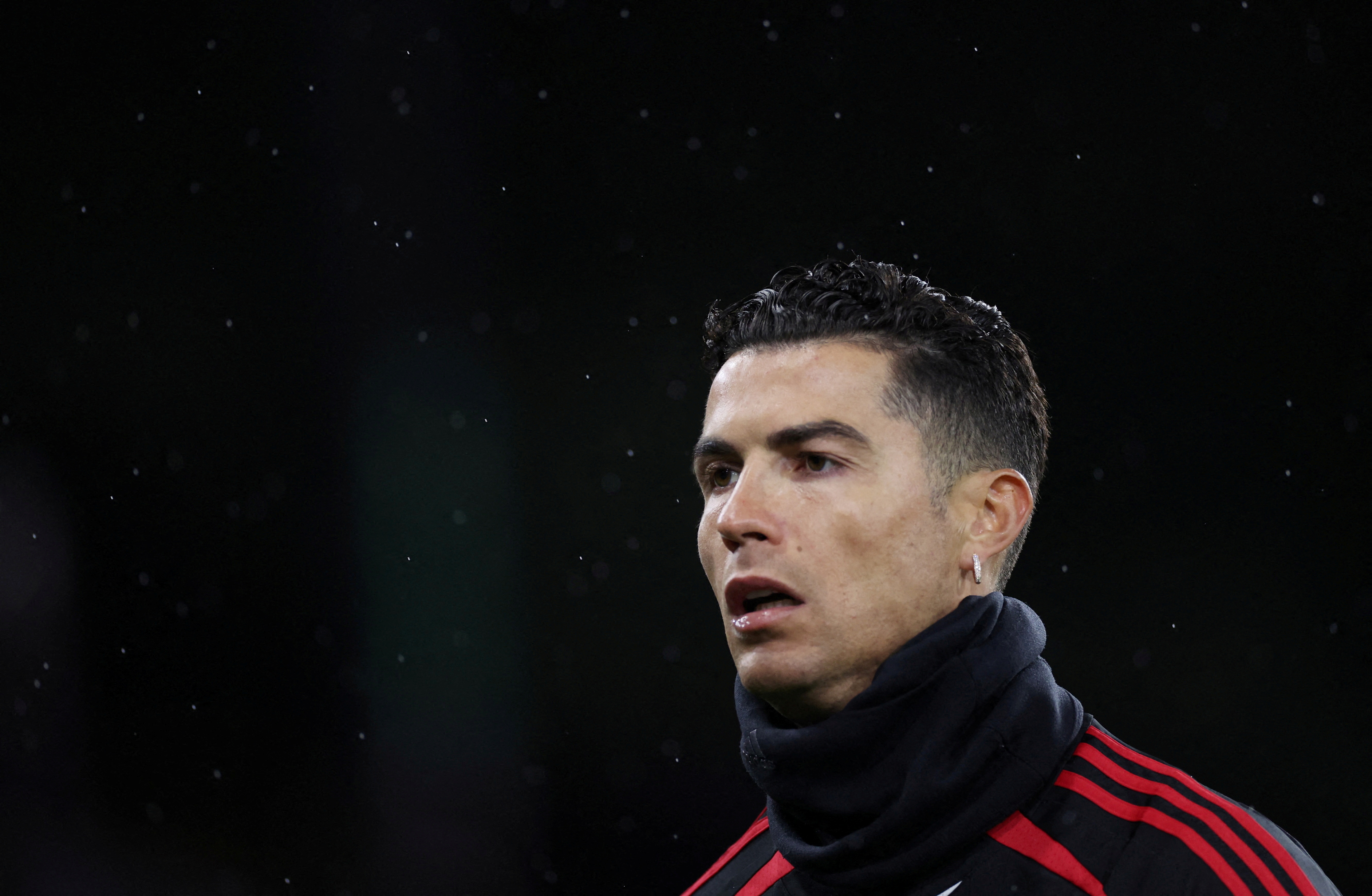 Cristiano Ronaldo's newborn twin boy dies | Reuters