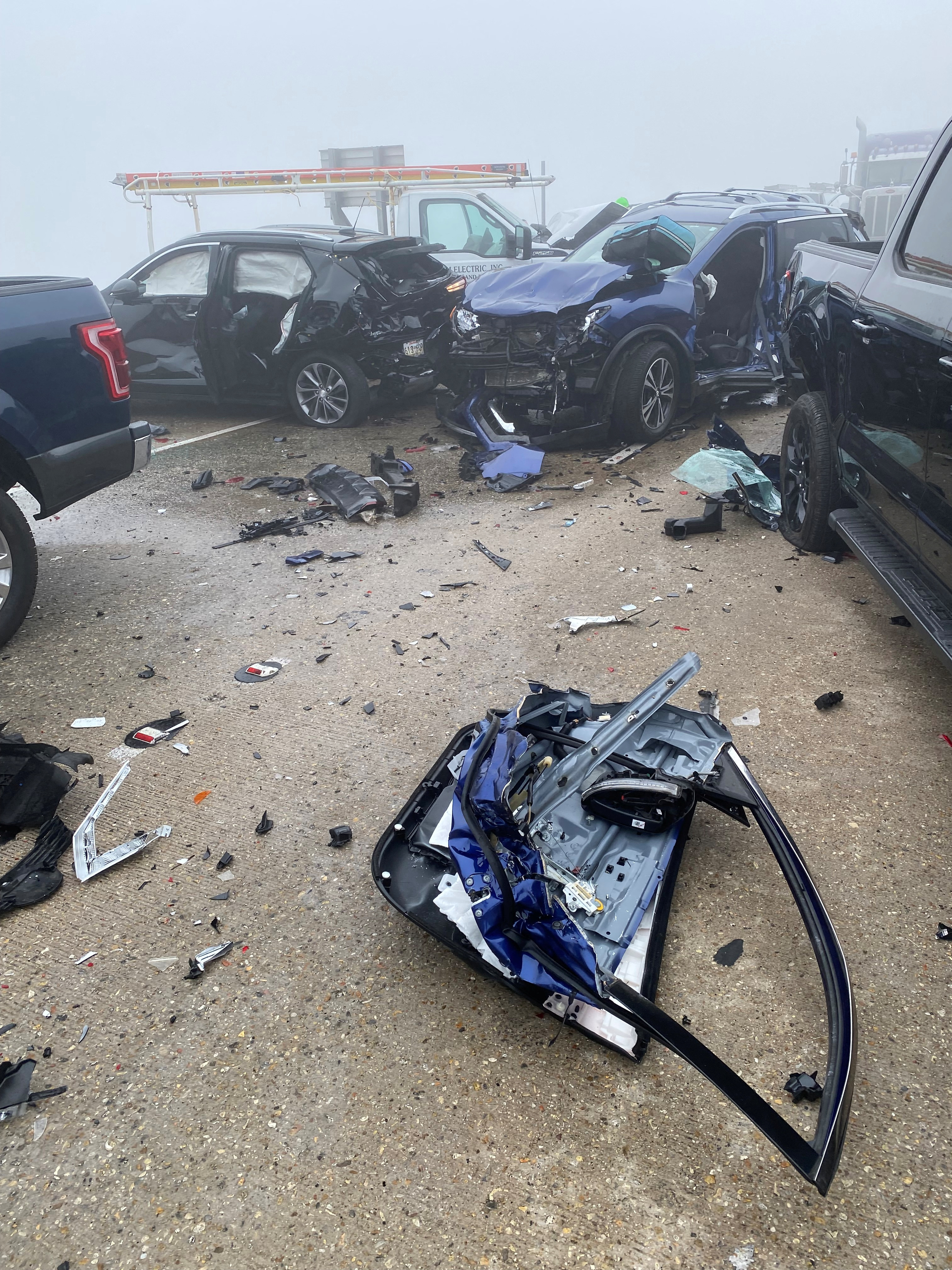 Nearly 300-car pileup on foggy Chinese bridge leaves one dead