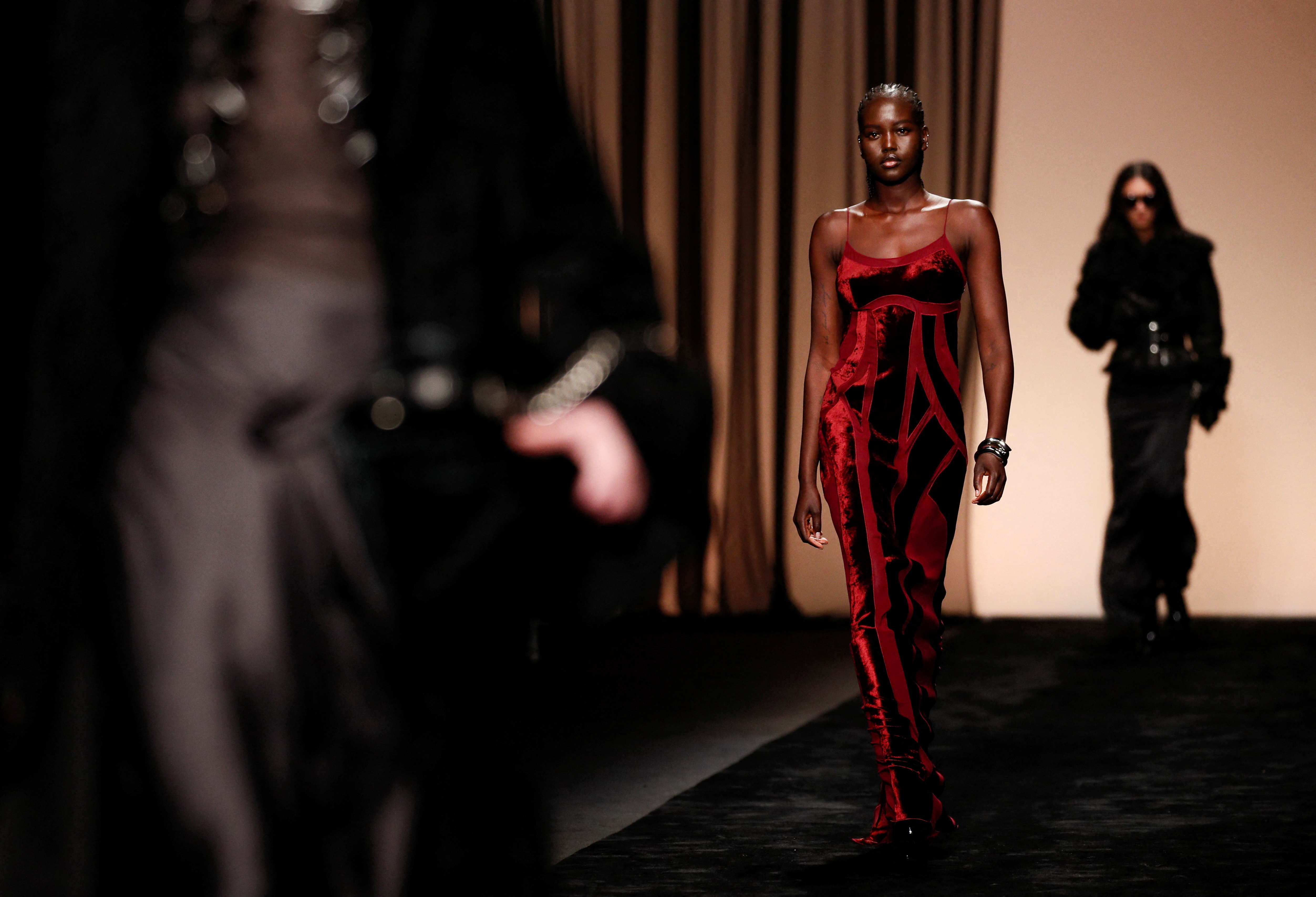 Fendi, Alberta Ferretti kick off Milan Fashion Week | Reuters