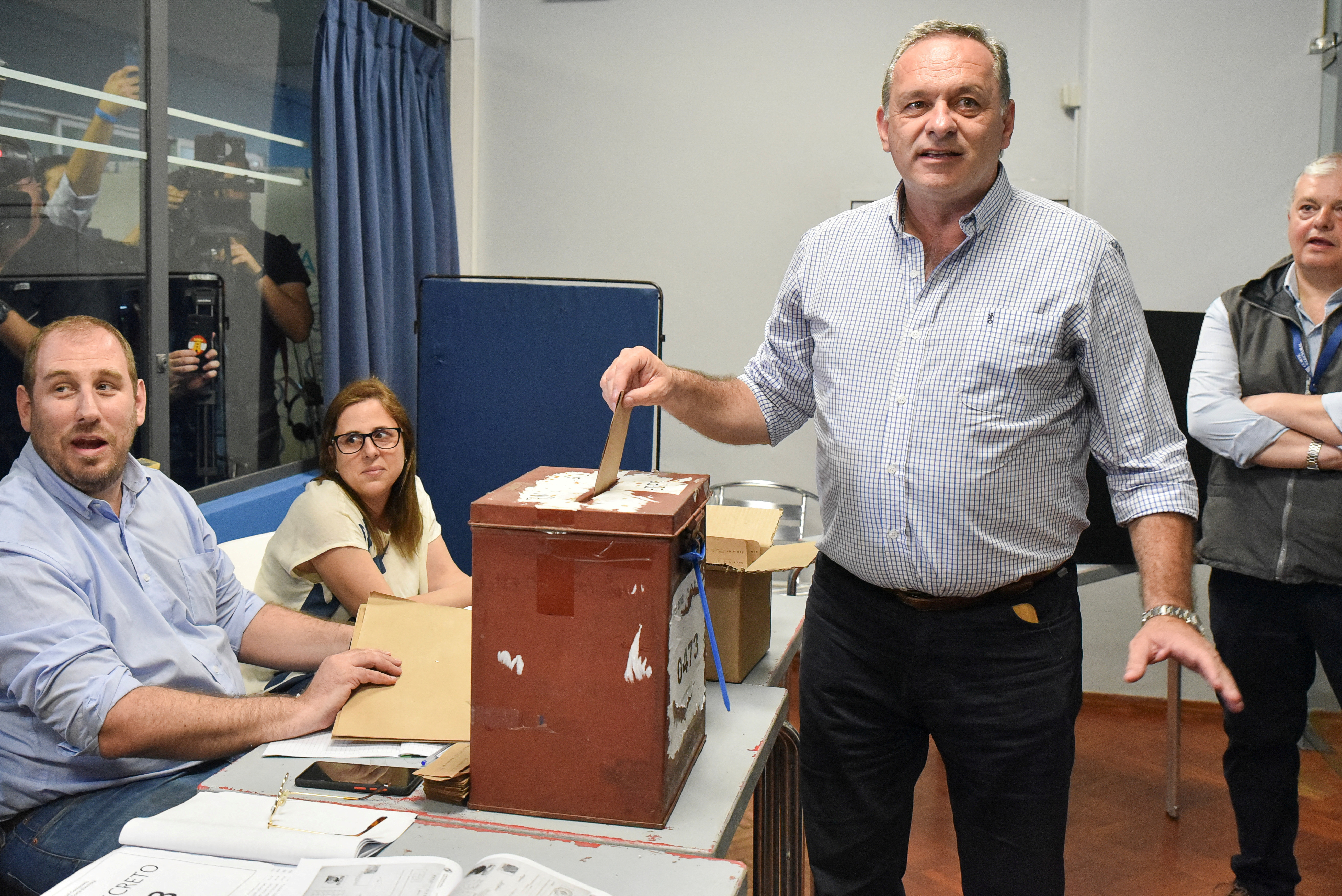 Presidential election run-off between centre-left candidate Orsi and ruling conservative coalition candidate Delgado, in Uruguay