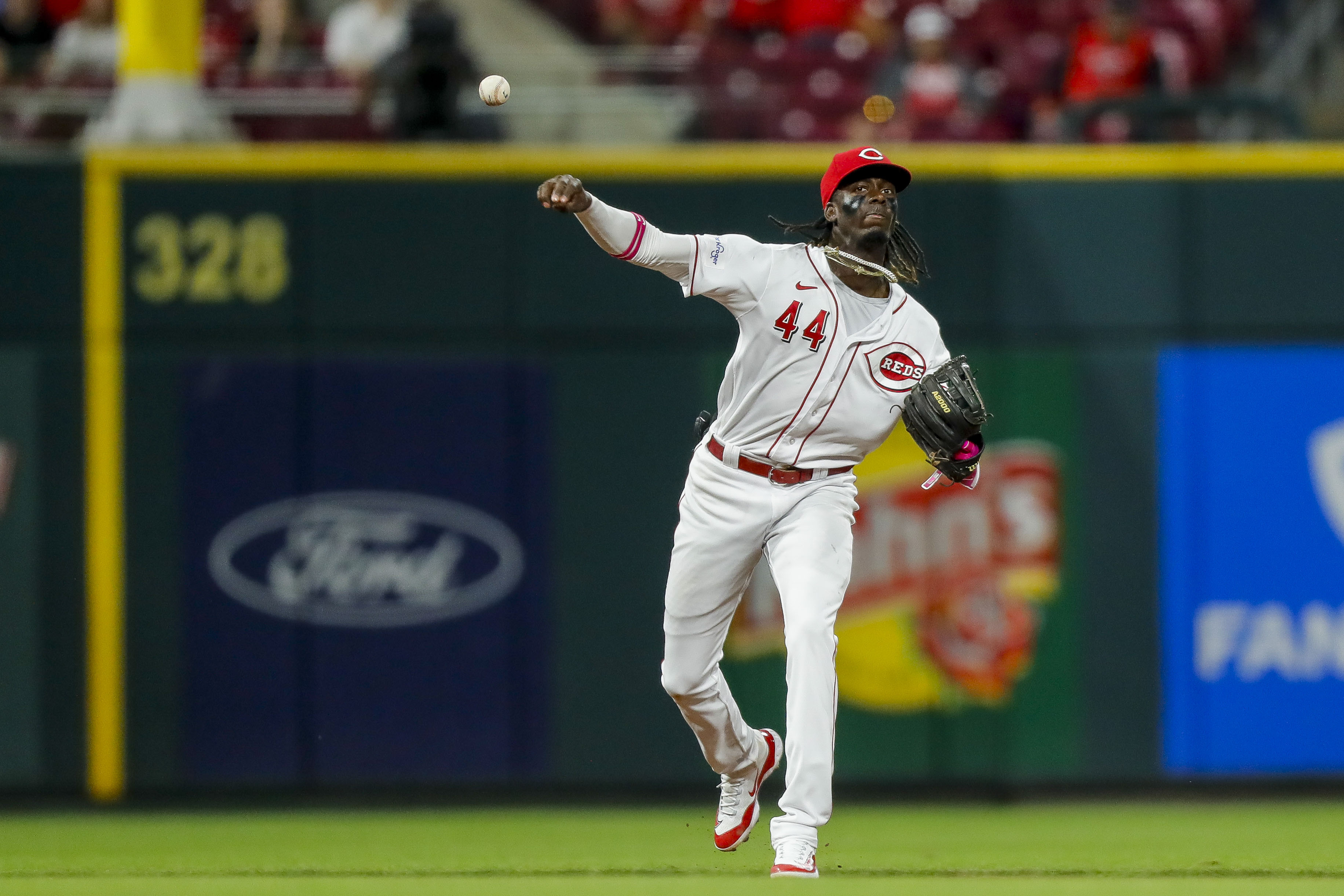 Phillies beat the Giants 4-3 to increase cushion in NL wild-card