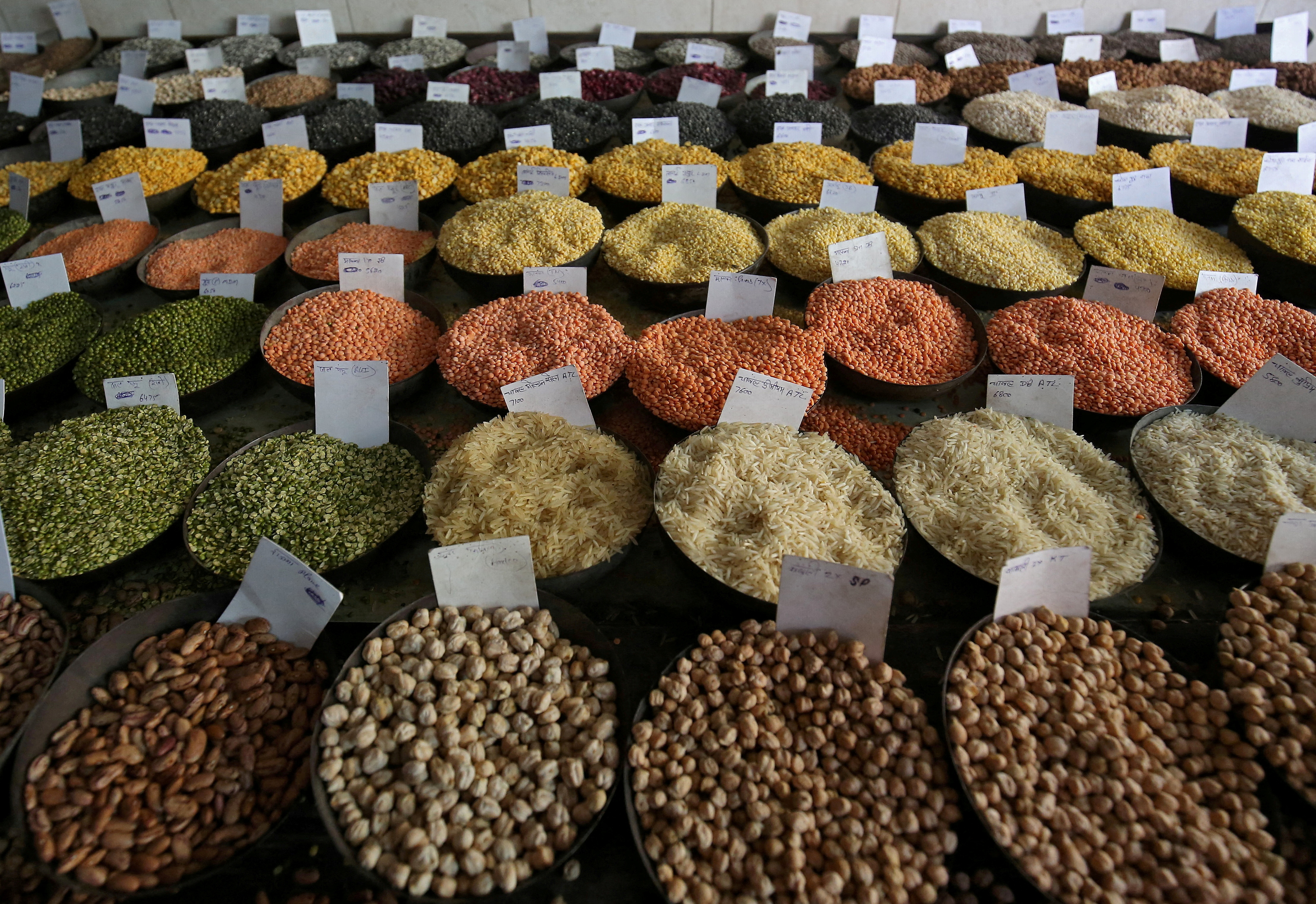 India says no plans for now to curb food exports | Reuters