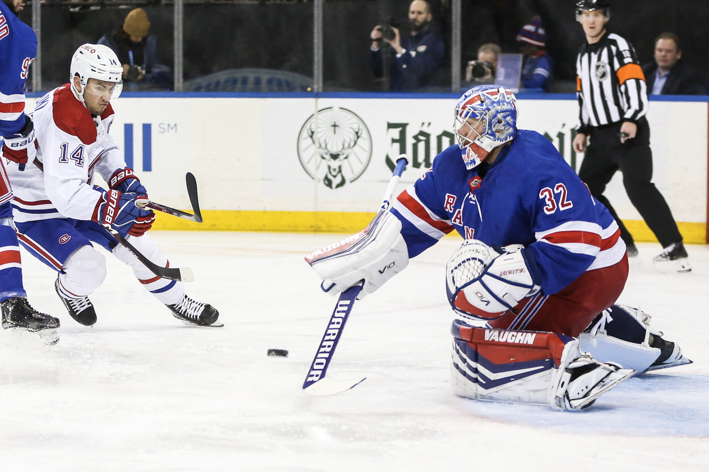 Chris Kreider Hat Trick Powers Rangers Past Canadiens | Reuters