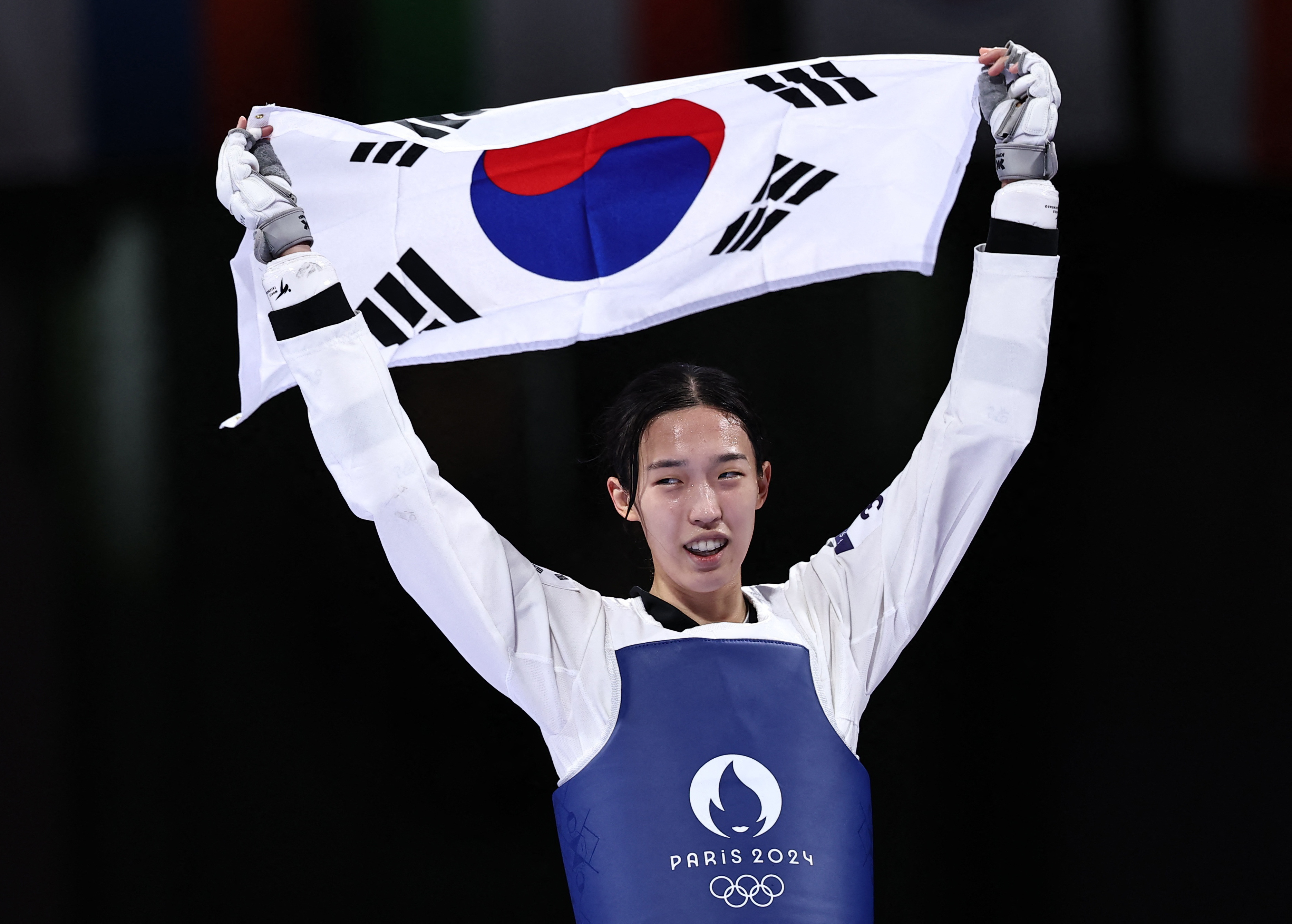 Sochli yalangoch erkaklar fotosuratlari