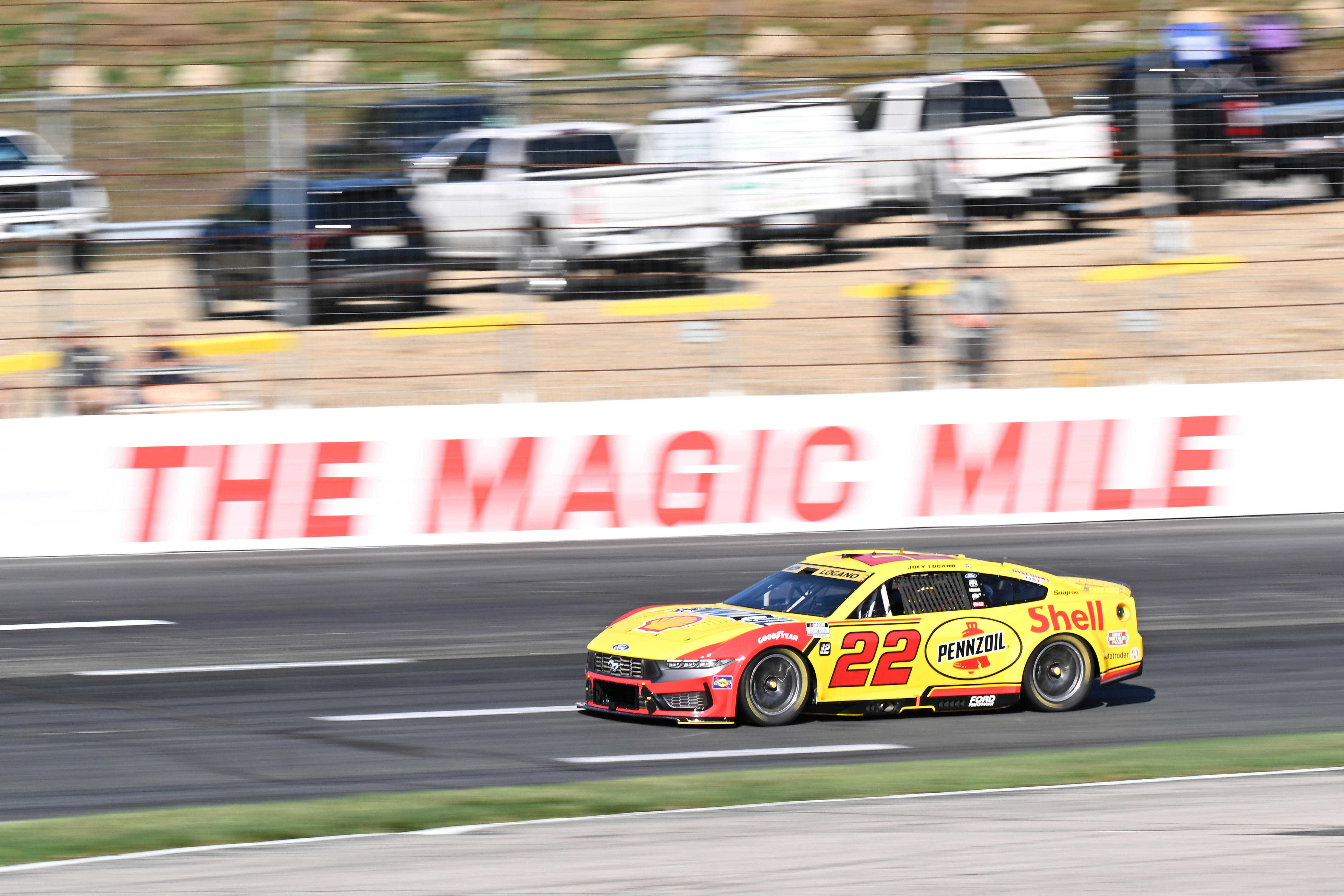 1000マイル2?SeasonパフォーマンスウォーキングウールUltra Sock、チャコール、us13???15