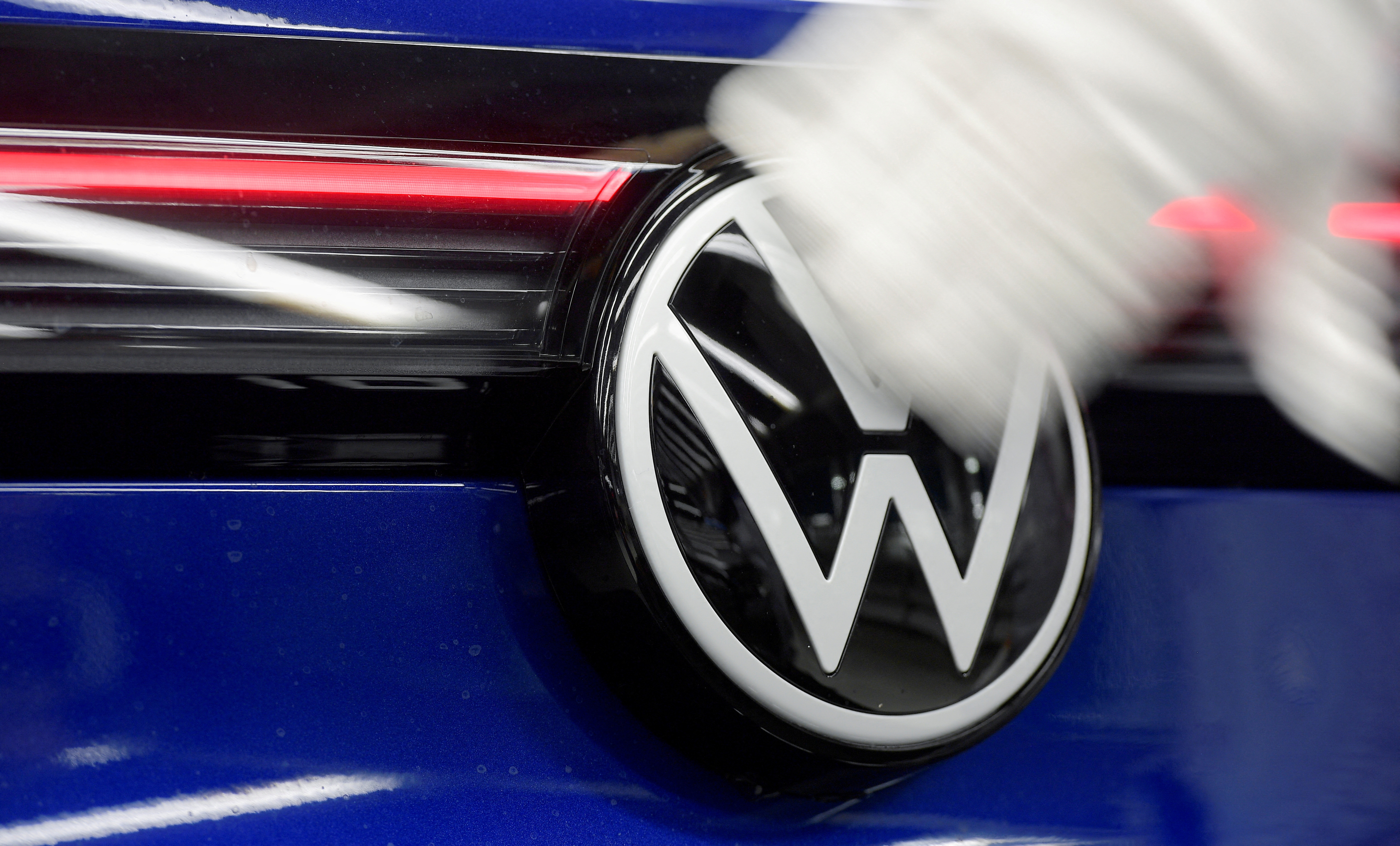 VW's CARIAD software chief promises progress one jump at a time