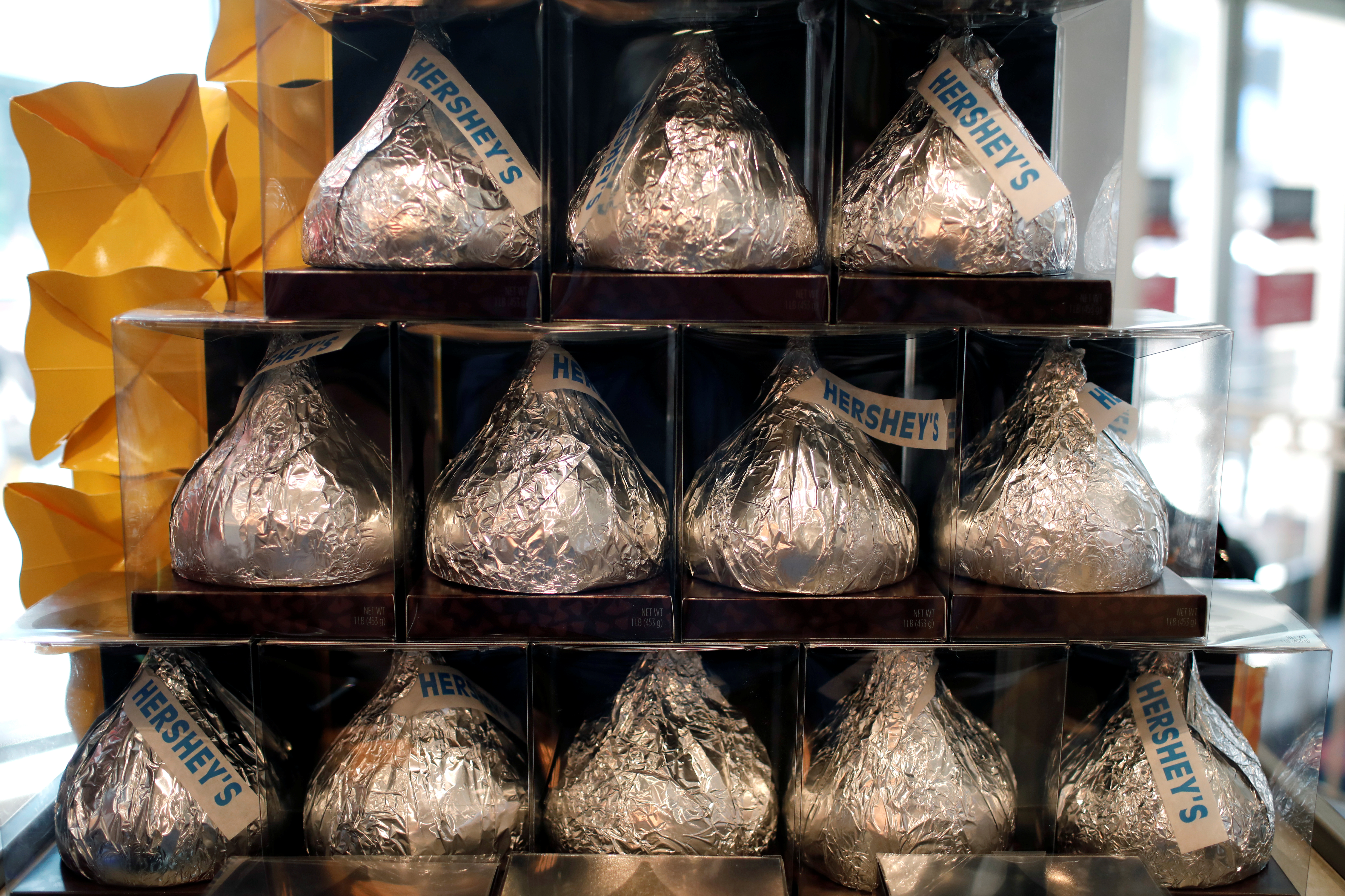 Giant Hershey's Kiss chocolates are seen on display in a shop in New York City..  REUTERS/Mike Segar