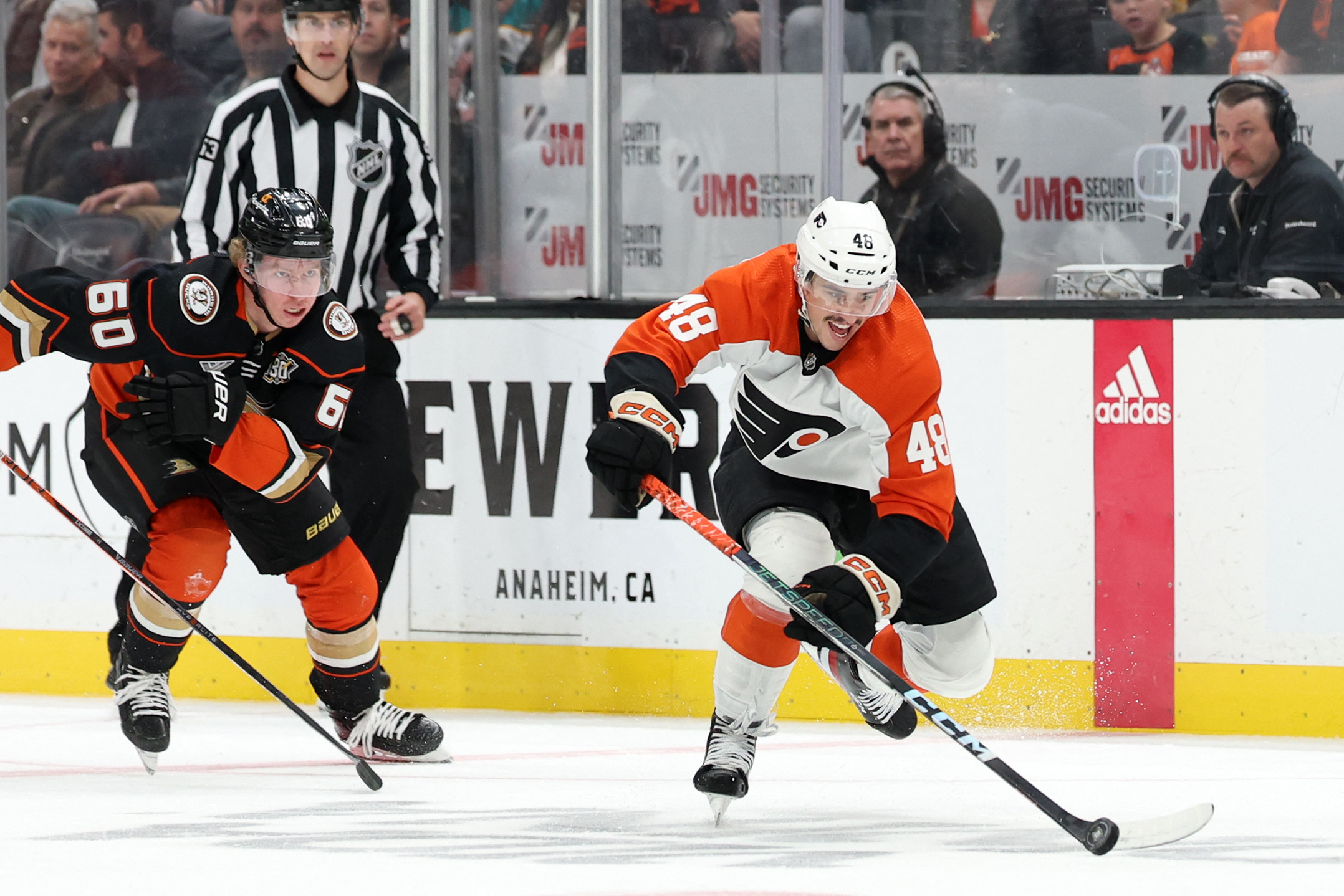 Owen Tippett tallies twice as Flyers topple Ducks | Reuters
