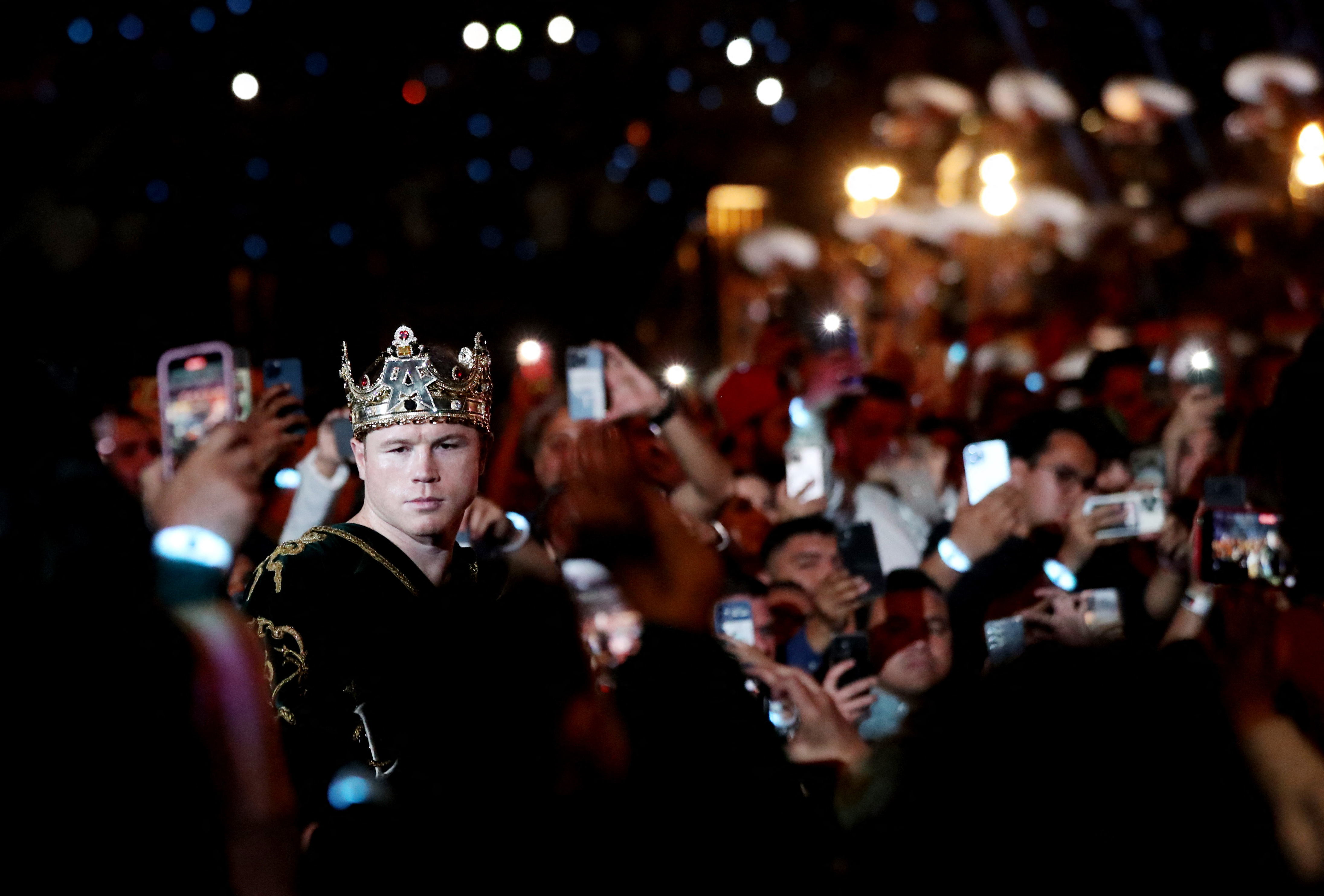 Saul 'Canelo' Alvarez dominates brave John Ryder and retains undisputed  super-middleweight crown in Mexican homecoming