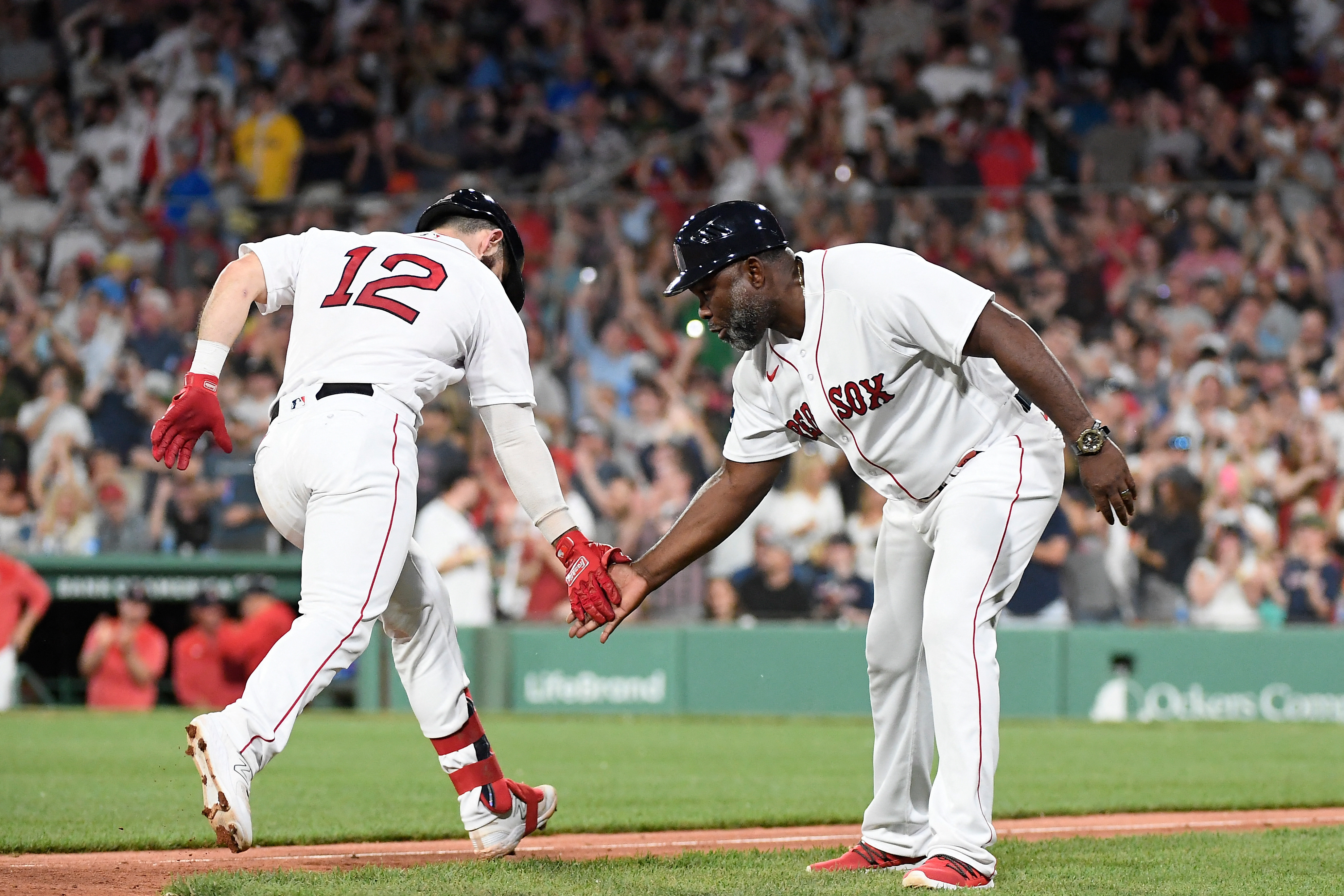 Pinch-hit homer helps Cardinals rally past Red Sox