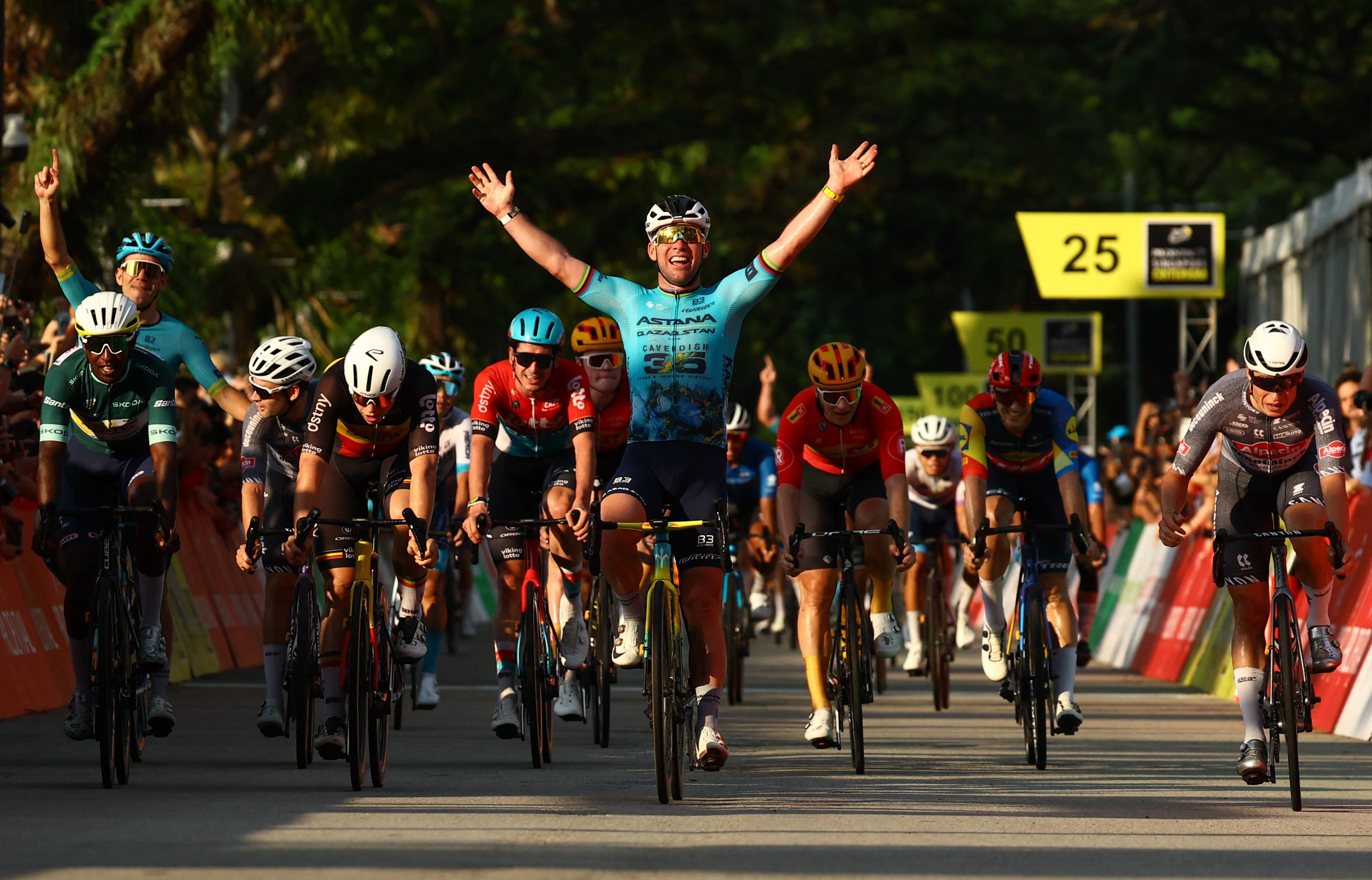 Briton Cavendish wins his final race in Singapore Reuters