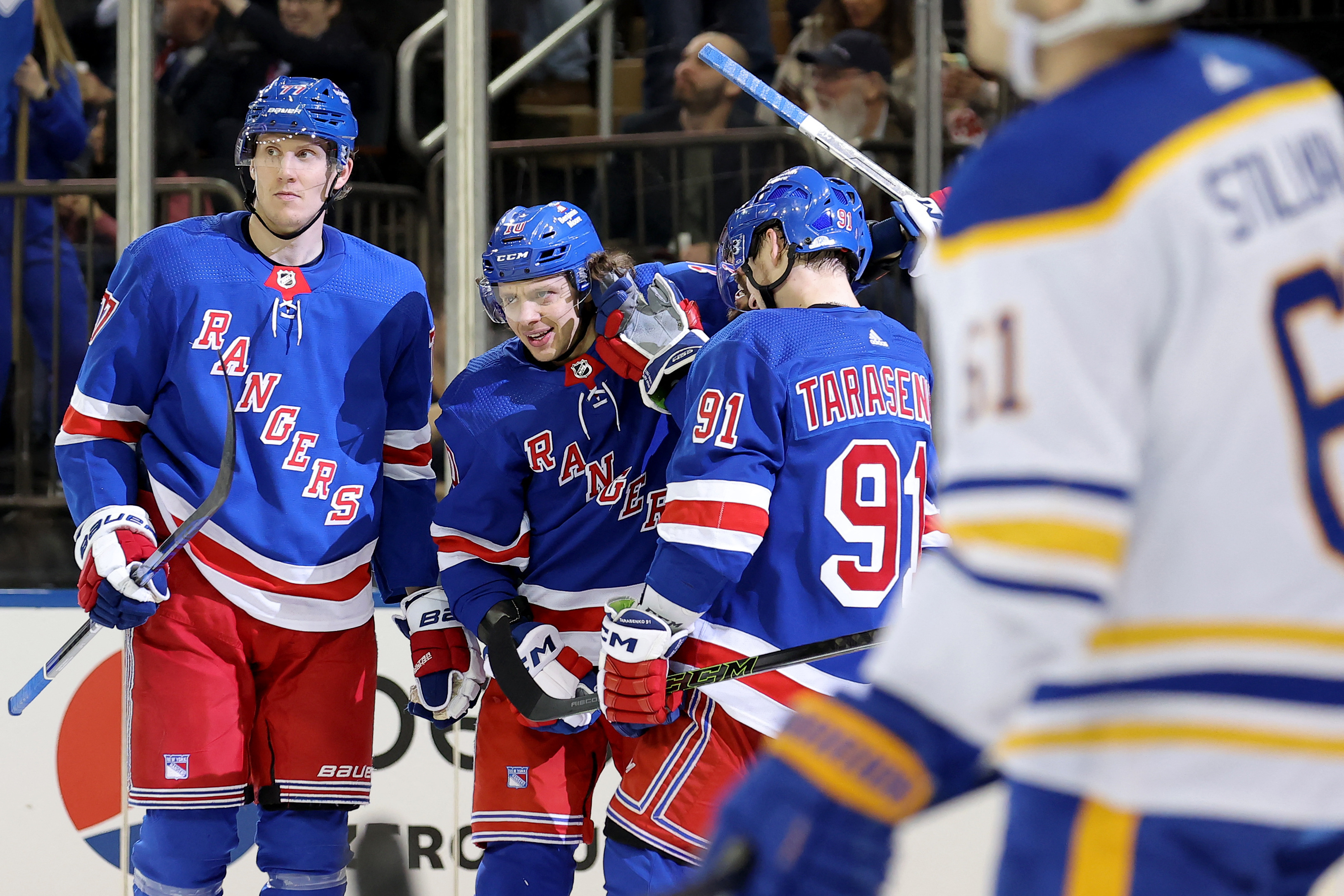 Rangers fall to Sabres in shootout