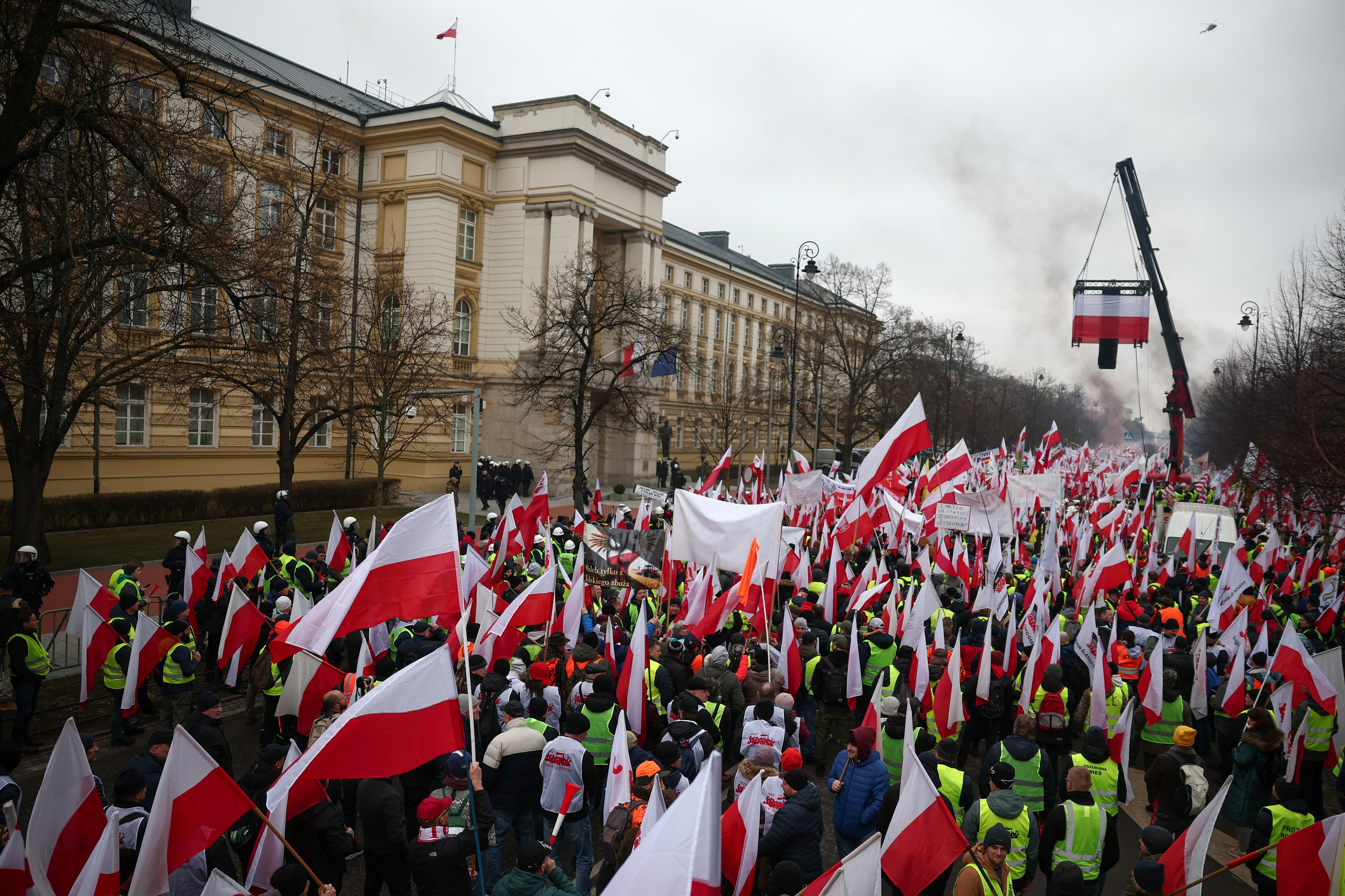 Farmers protest outside Polish PM Tusk's office in Warsaw