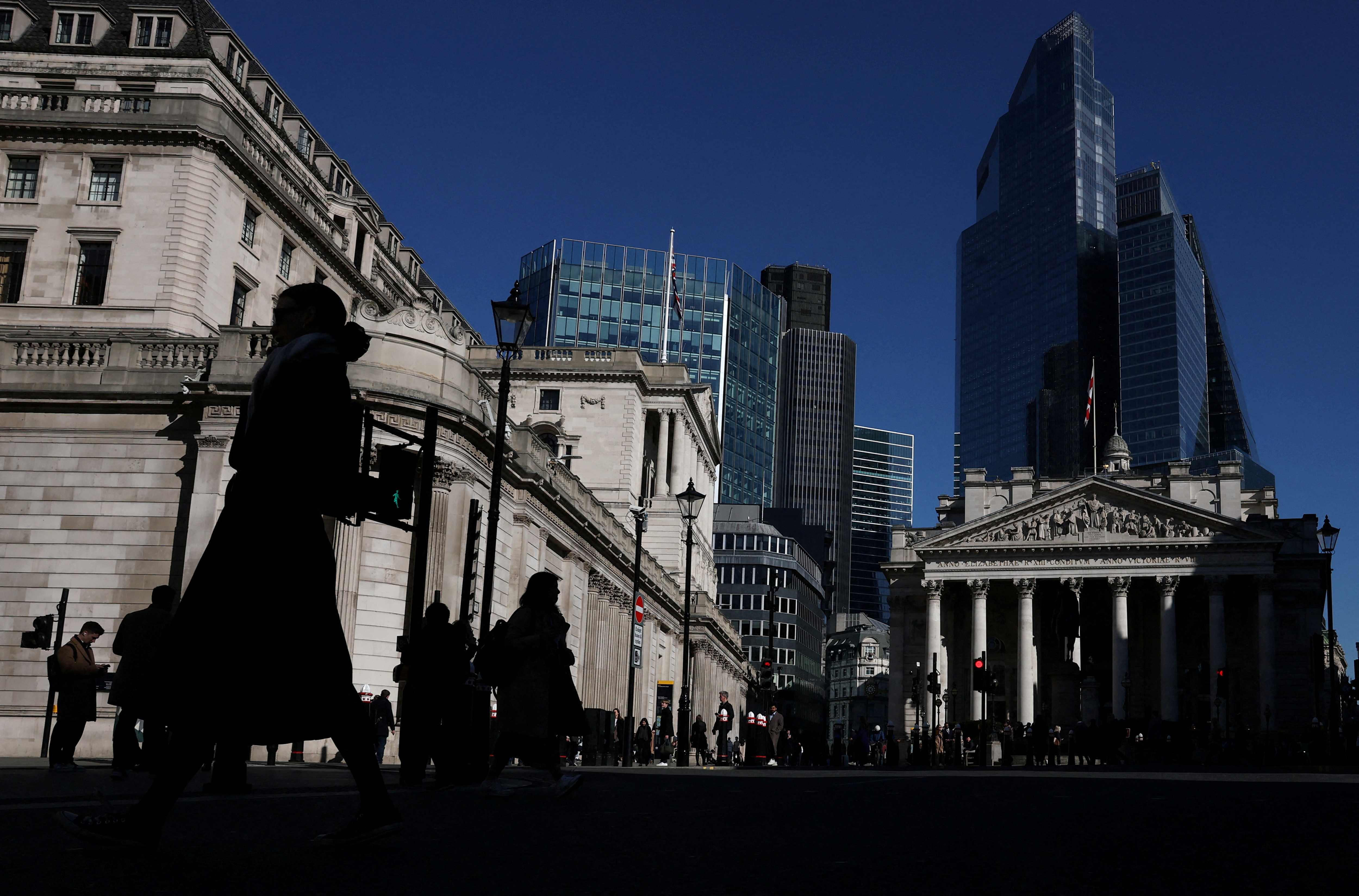 英金融規制当局、「多様性と包摂性」促進案を取り下げ | ロイター