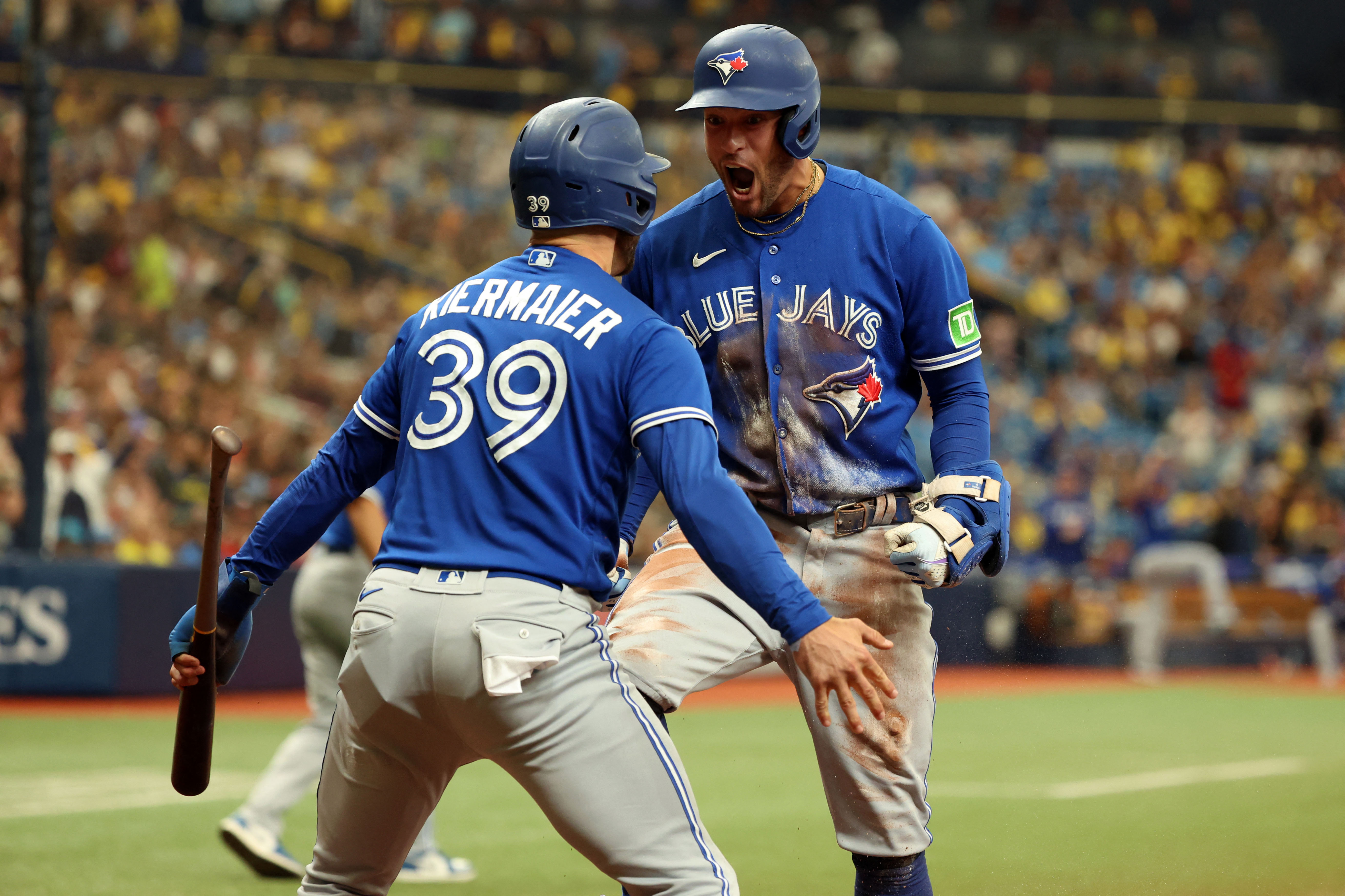 Blue Jays' CF George Springer Forced to Leave Game With Rays After