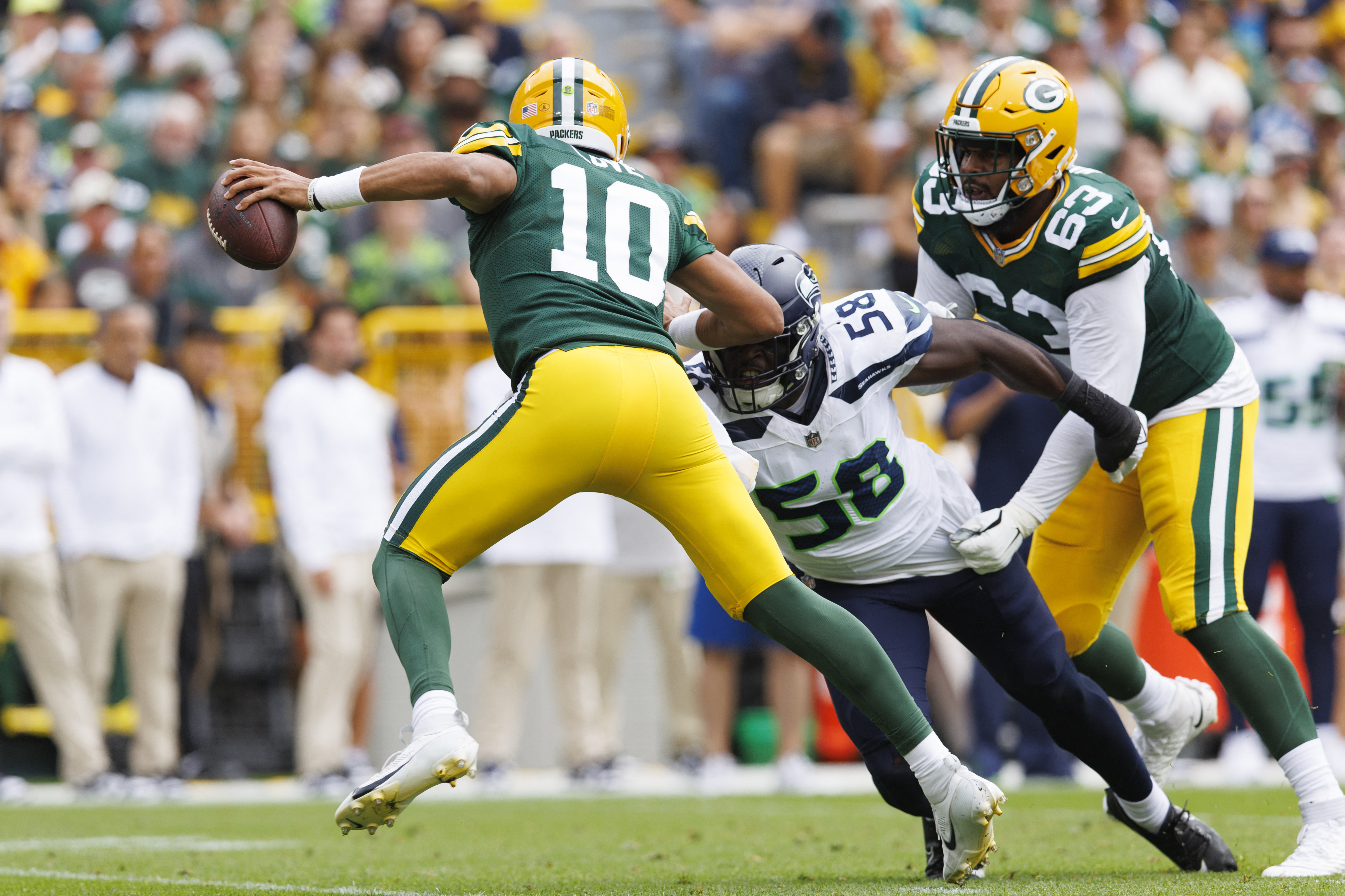 NFL pre-season: Seattle Seahawks beat Green Bay Packers to record